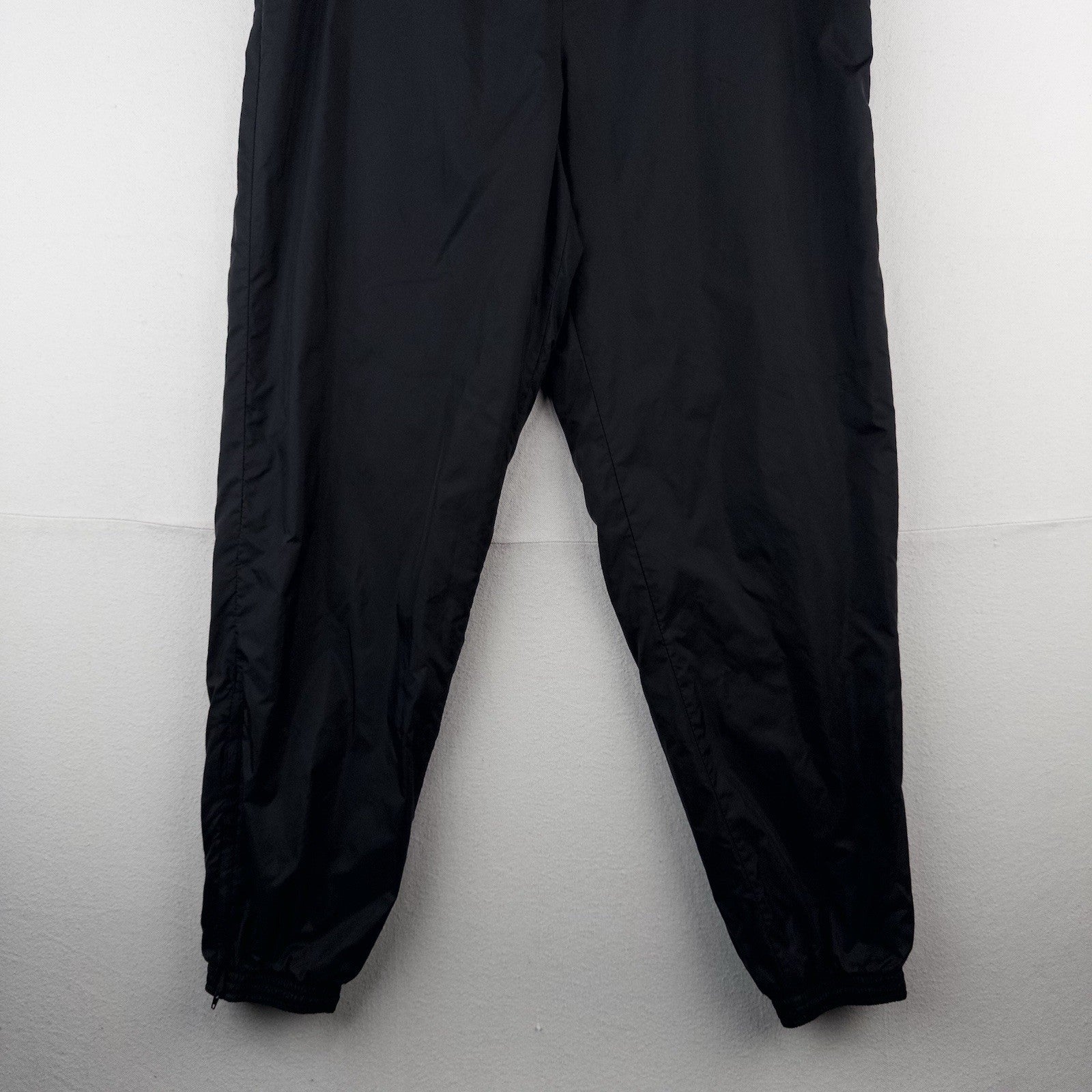90s Vtg Nike Nylon Jogger Pants Men’s Large Black Drawstring Lined Zip Ankle
