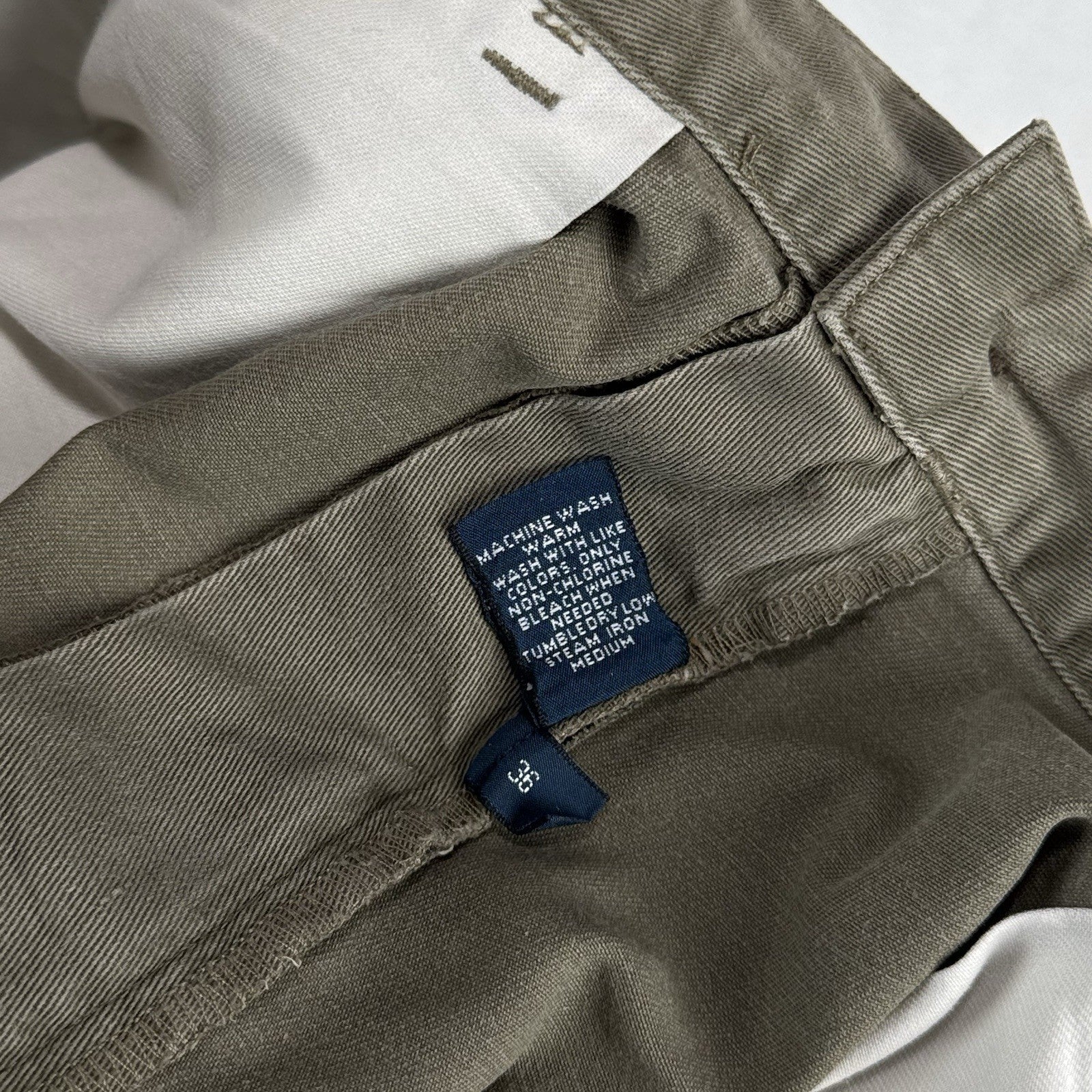 90’s Vintage Polo Ralph Lauren Men’s 34x8 Tyler Shorts Khaki Pleated Chino *Read