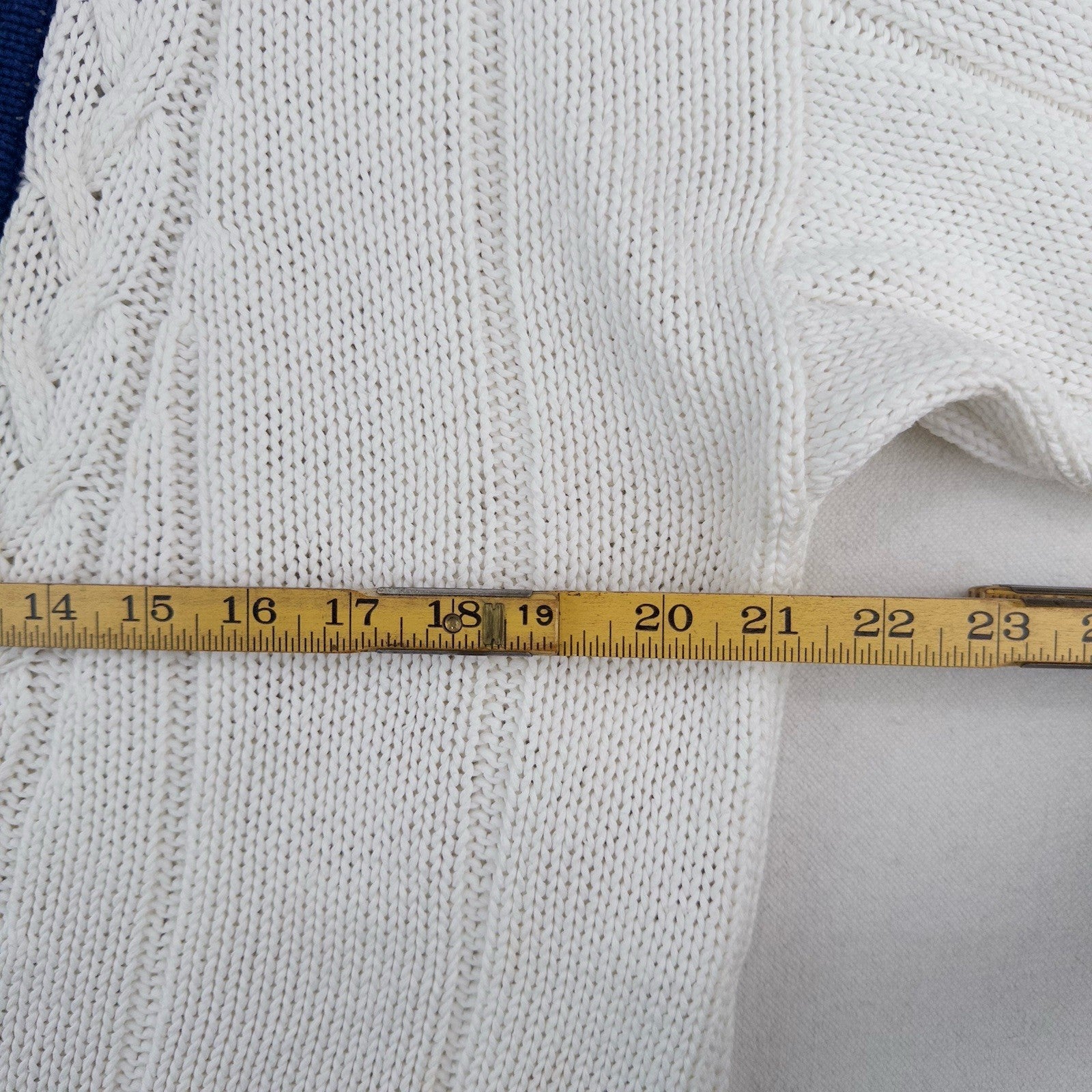 90’s Vtg Gap Chunky Cable Knit Cardigan Men’s L White Blue Varsity Cricket