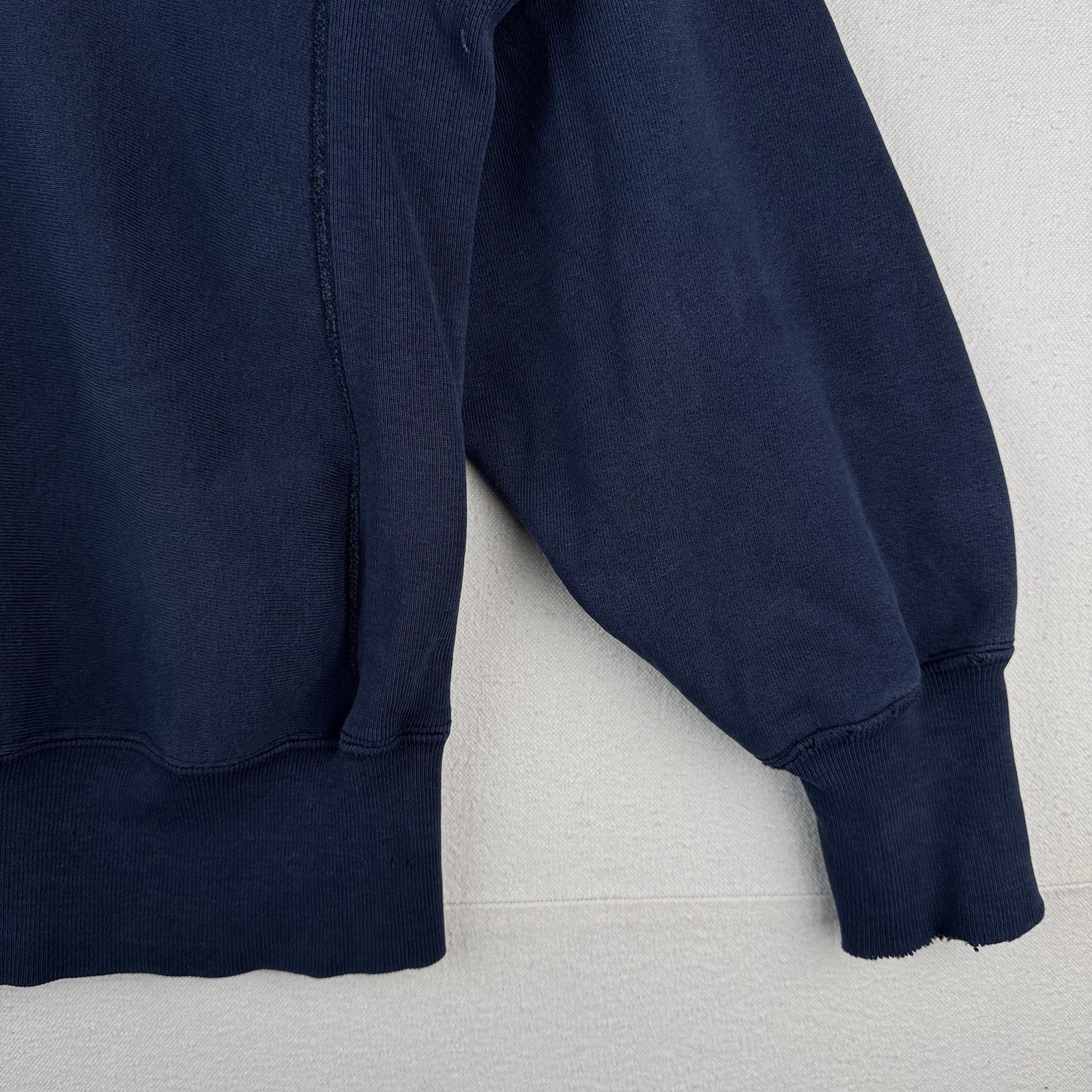 80's Vtg Champion Reverse Weave "Kennedy" Men's L Sweatshirt Crew Neck USA *Read