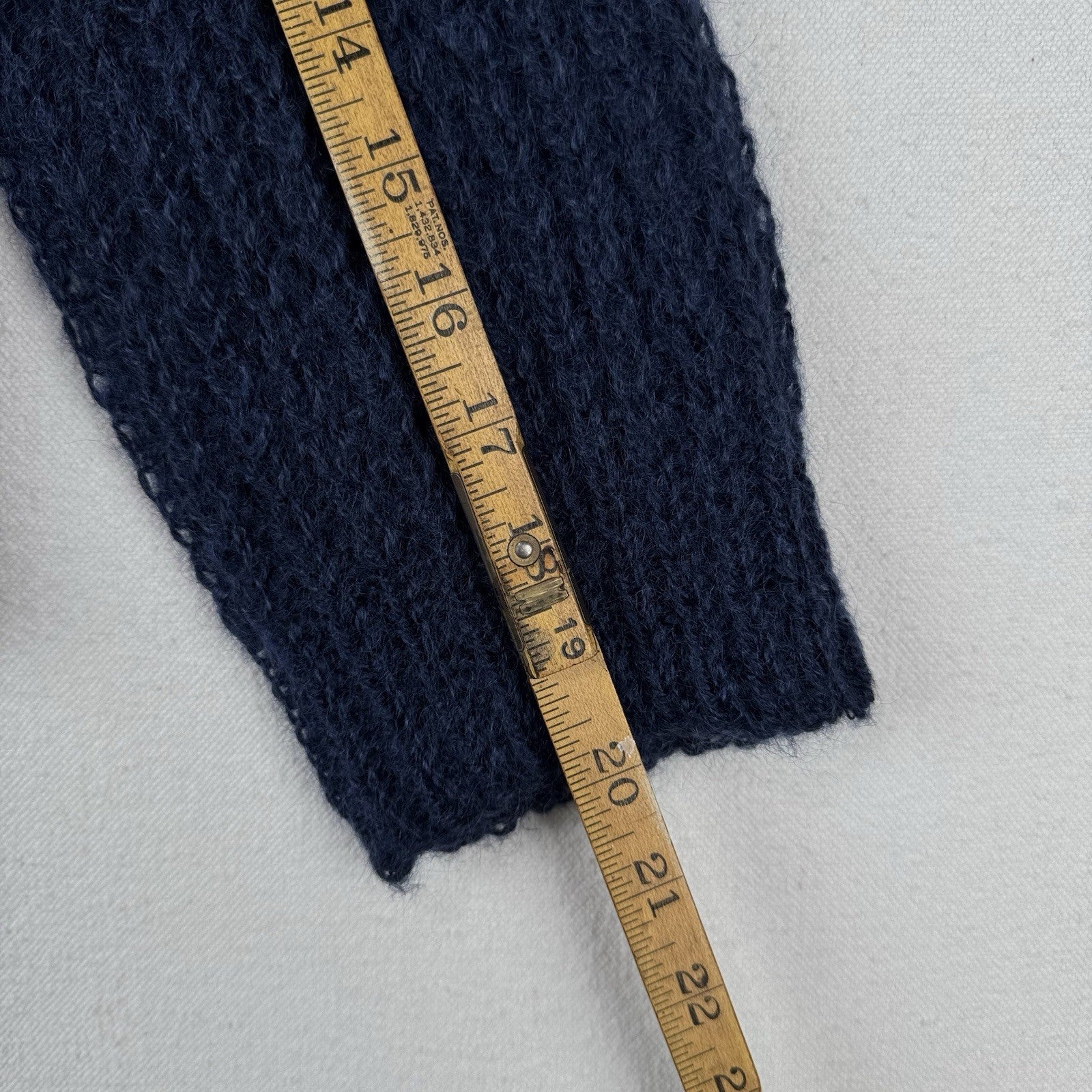 60’s Vintage Evan-Picone Women’s Small Mohair Cardigan Sweater Fuzzy 20x21