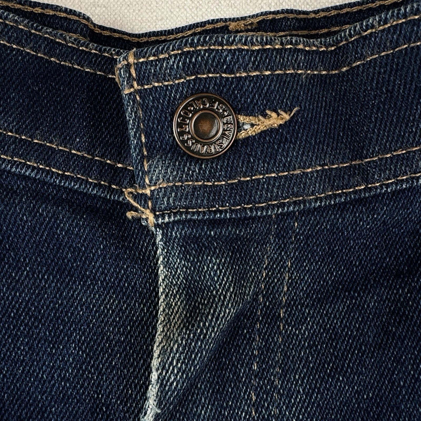 70's Vtg Levi's Blue Tab Bootcut 9" Jeans For Men with a Skosh More 34x30