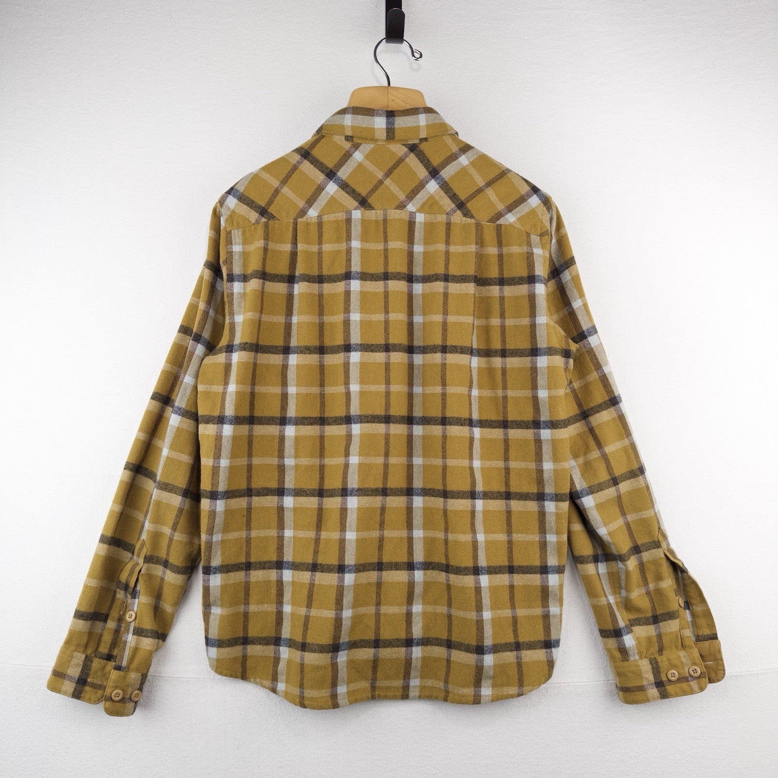 Patagonia Fjord Flannel Shirt Men's Medium Organic Cotton Yellow Plaid Button Up