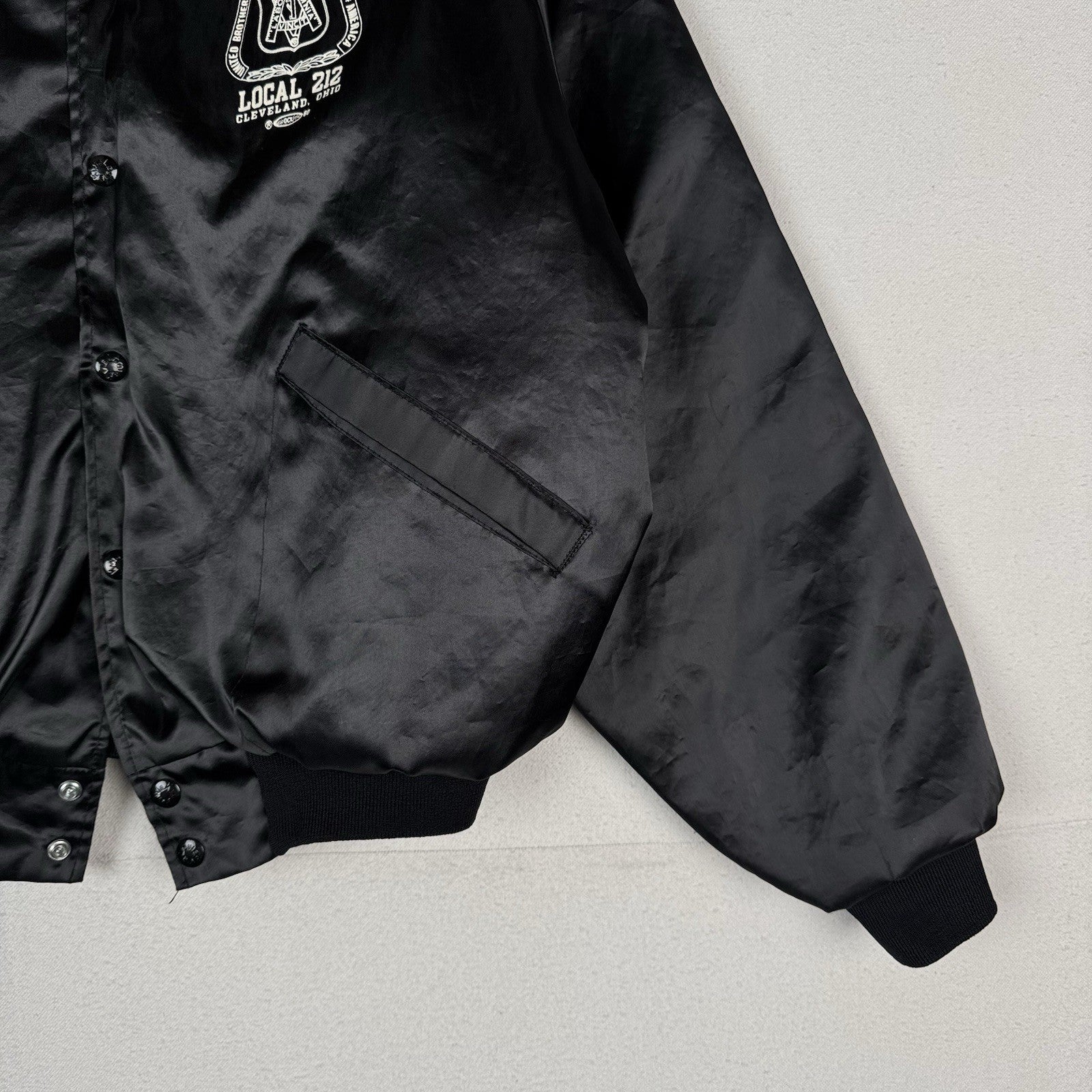 Vtg United Brotherhood Of Carpenters Local 212 XL Black Satin Jacket Made In USA