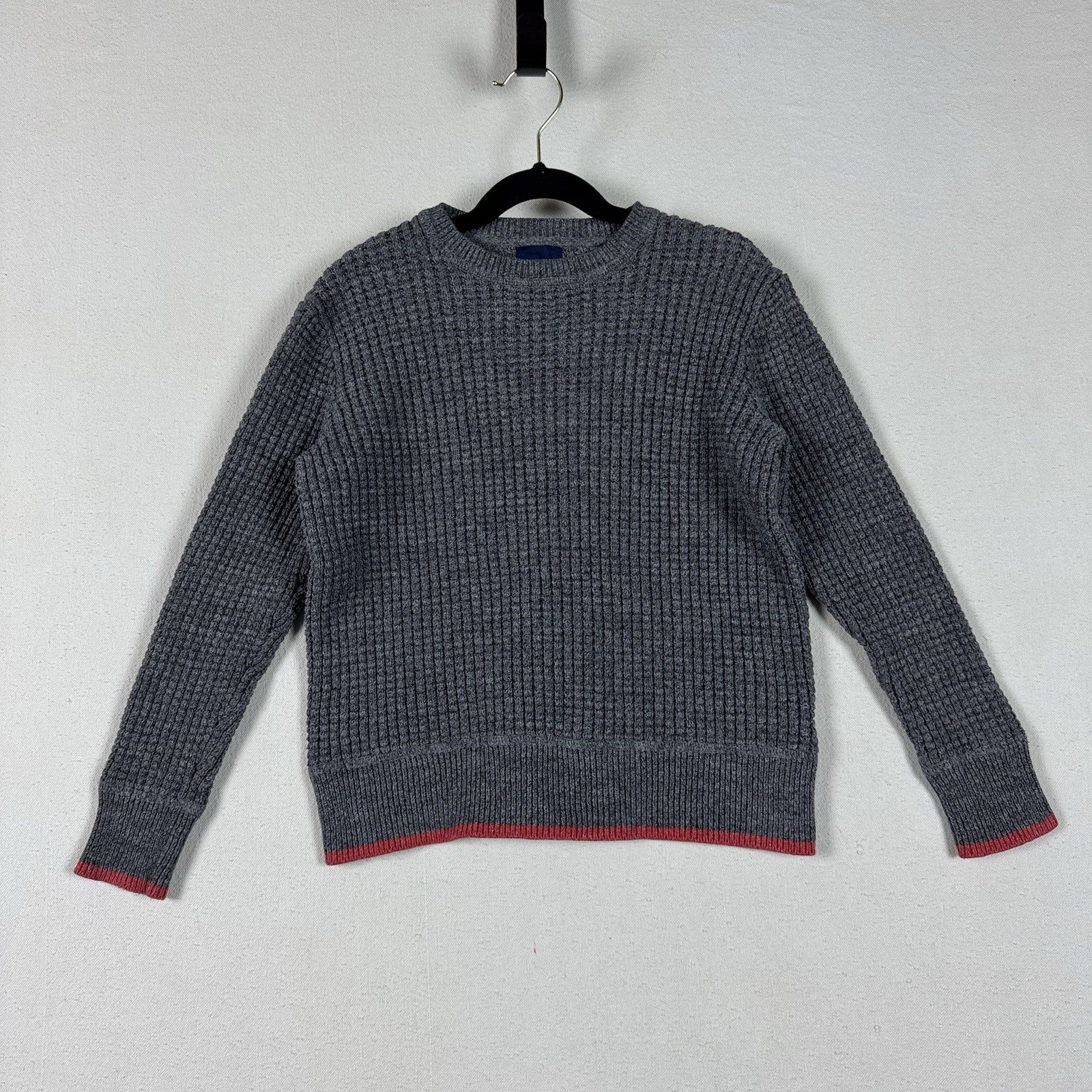 Gap Kids Budding Waffle Crew Sweater Gray Red Trim pullover preppy Size M 8-9