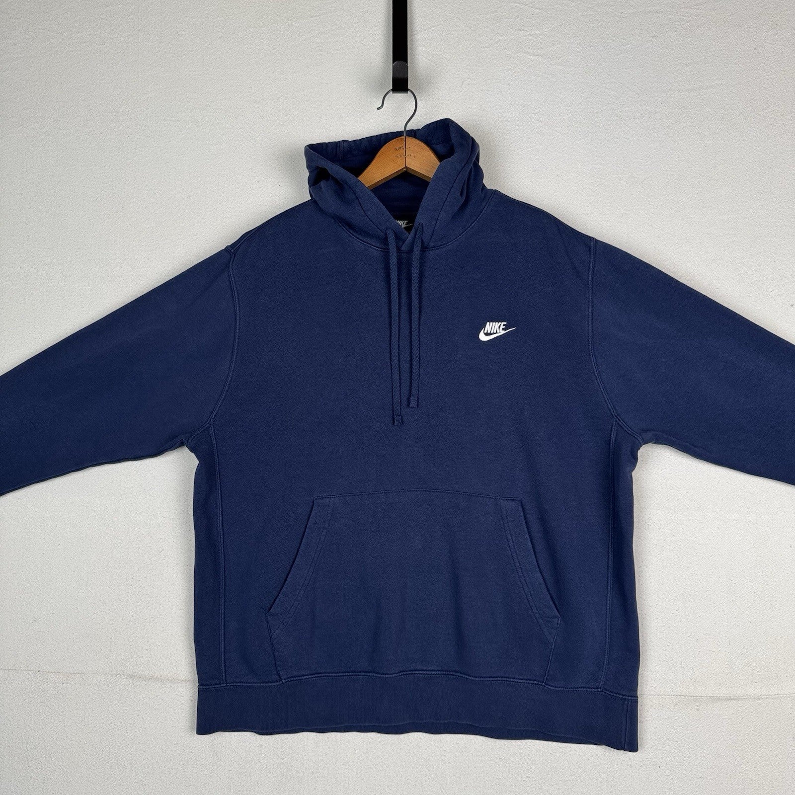 Nike Sportswear Club Fleece Hoodie Mens XL Navy Blue Pullover Swoosh Sweatshirt