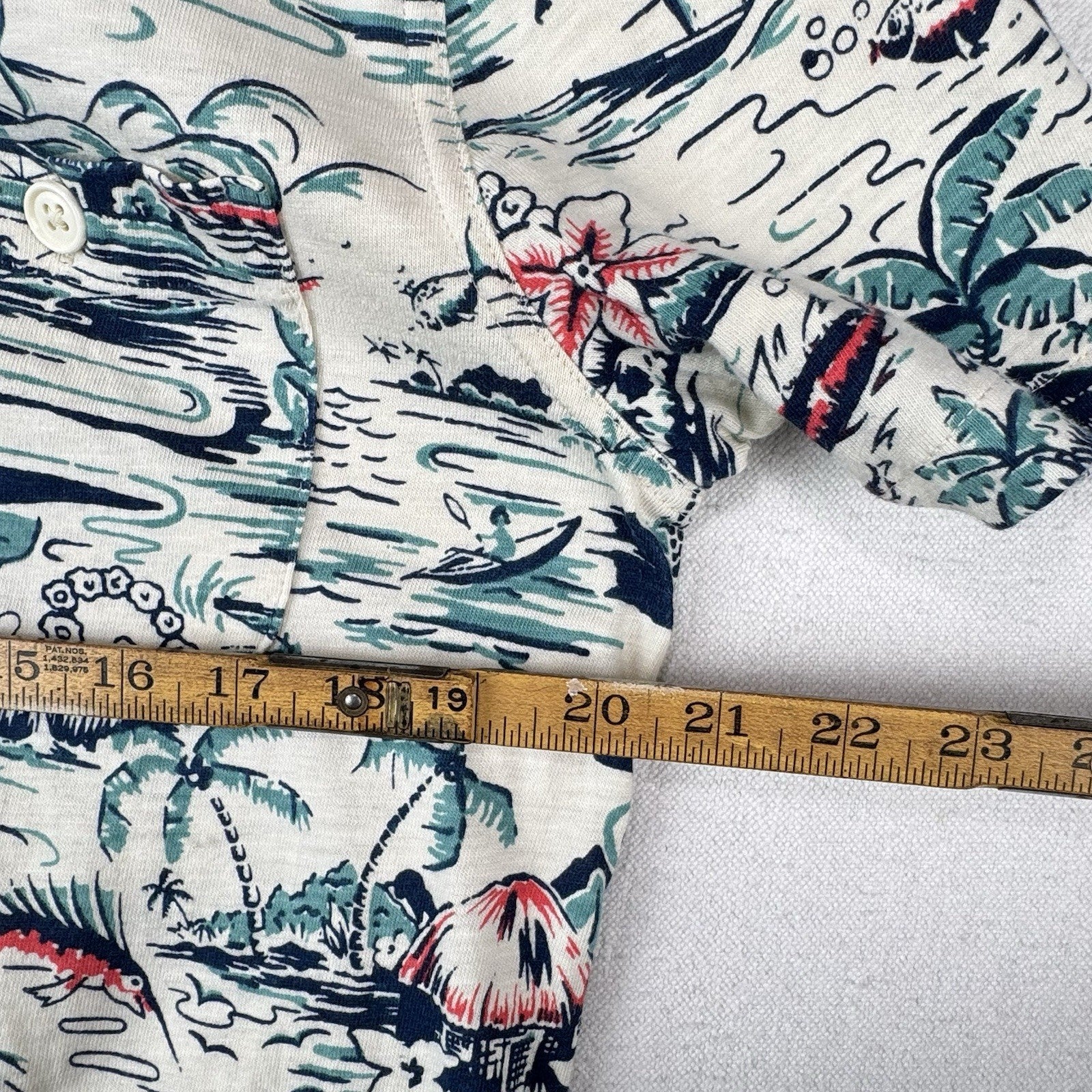 J.Crew Knit Goods Men’s Medium Hawaiian Short Sleeve Camp Loop Collar Shirt