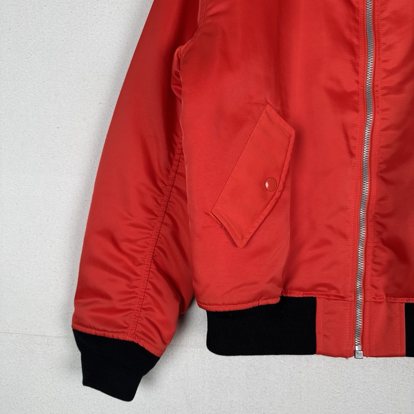 NWOT Nike Air Therma-Fit Satin Bomber Jacket Picante Red Men's Small DV9891-633