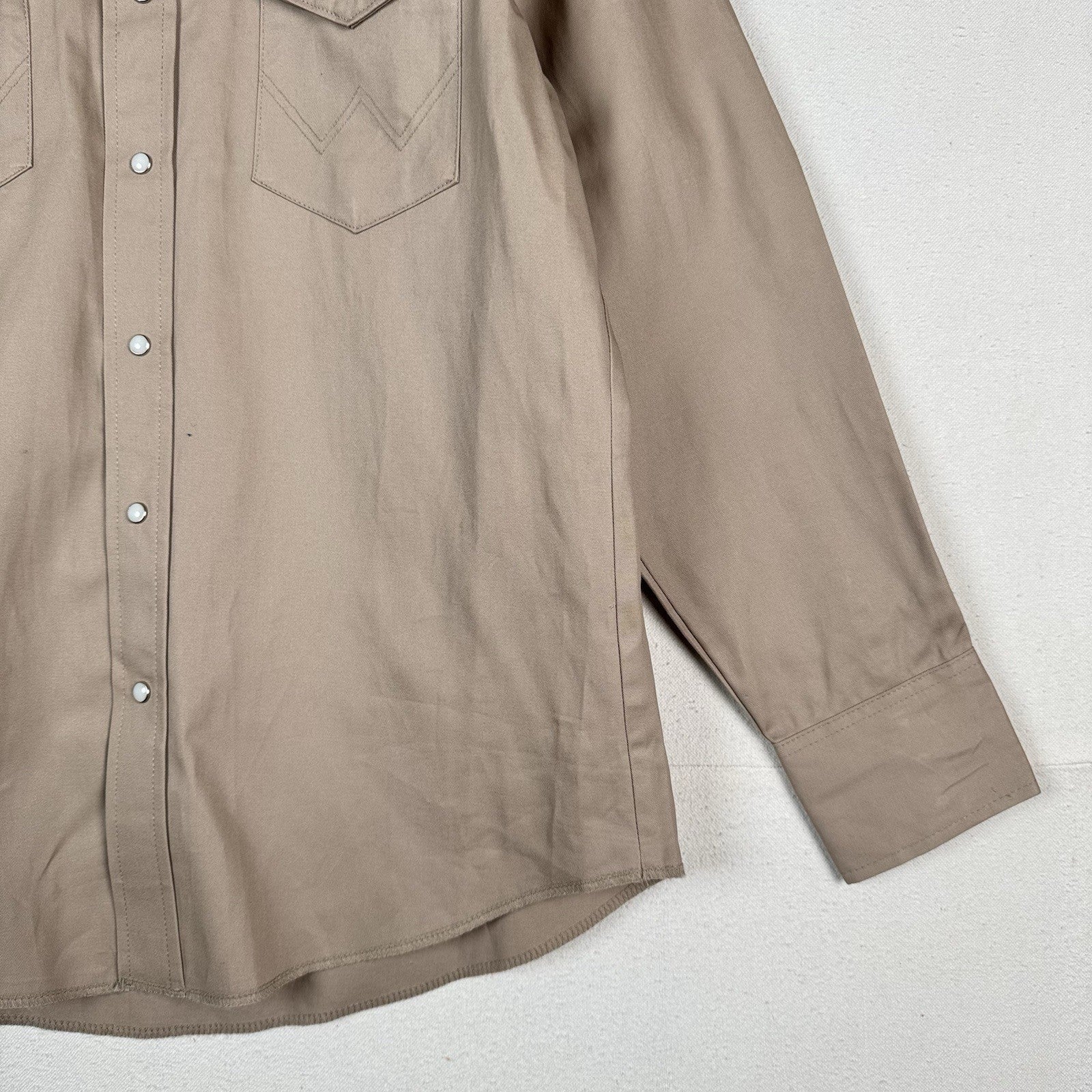 NWT Wrangler Mens Large Western Shirt Beige L/S Pearlsnap Cowboy Work Wear Shirt