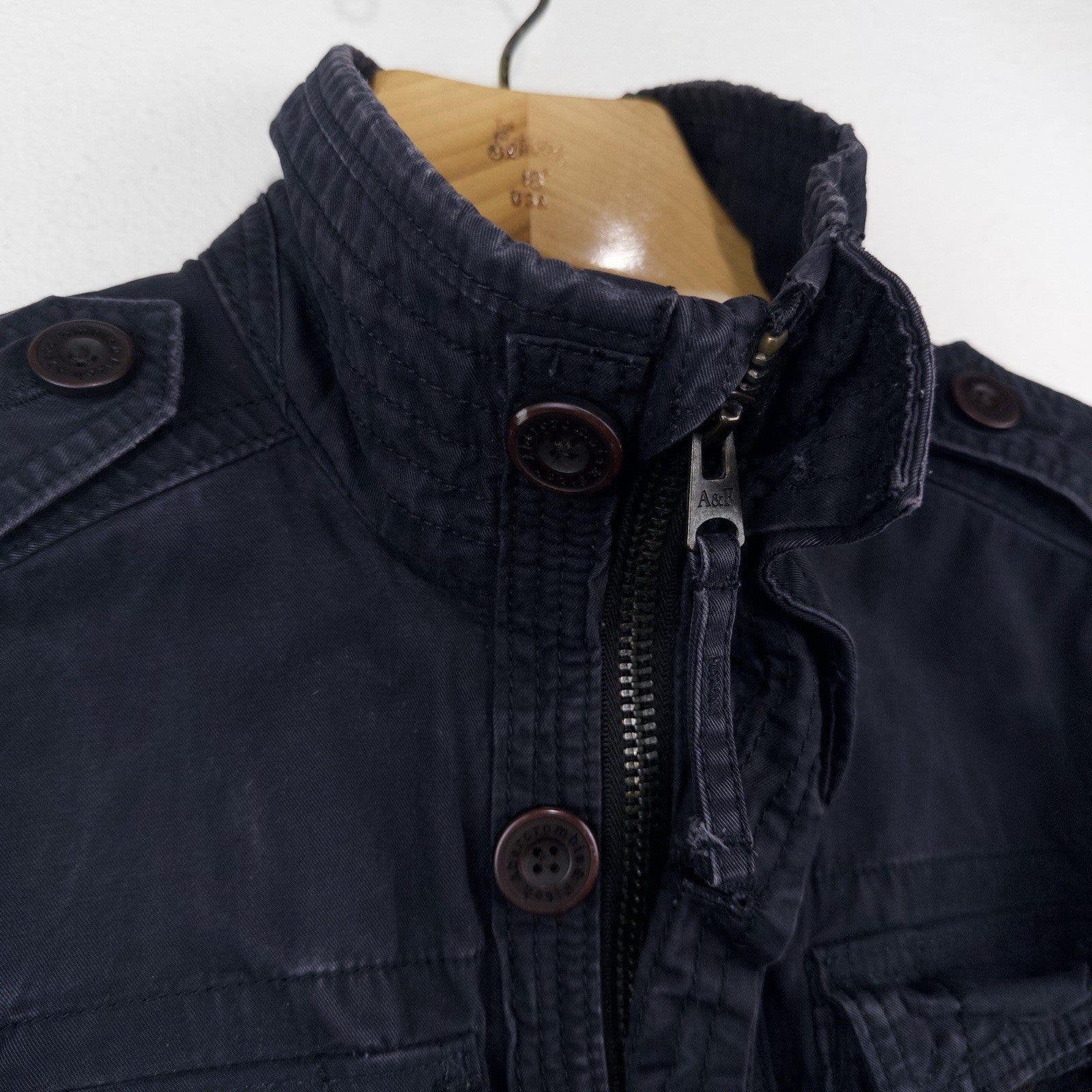 Vintage Abercrombie & Fitch Mens Medium Sentinel Cargo Military Navy Blue Jacket