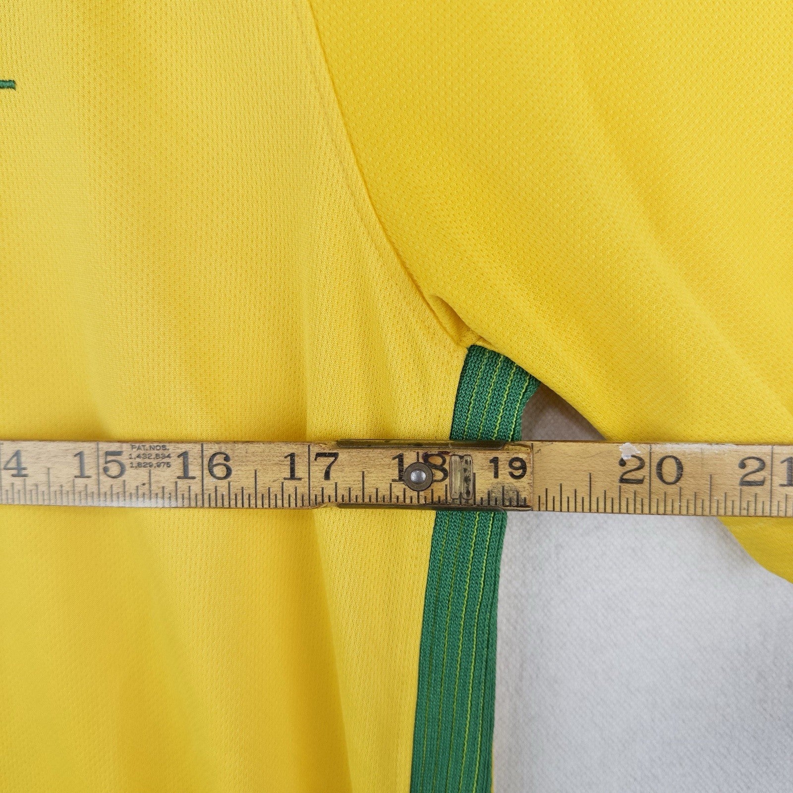 Nike Brazil 2016-17 Home Football Kit Soccer Jersey Men’s M