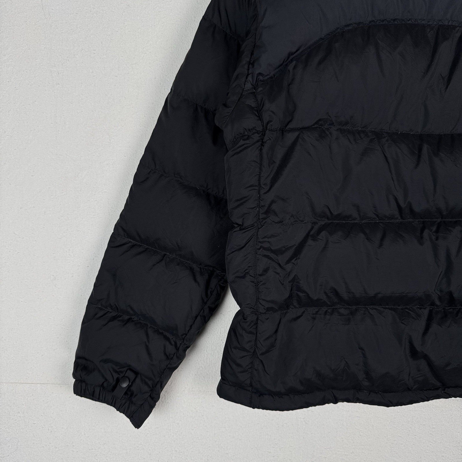 Vintage The North Face 700 Nuptse Women’s M Down Puffer Jacket Black