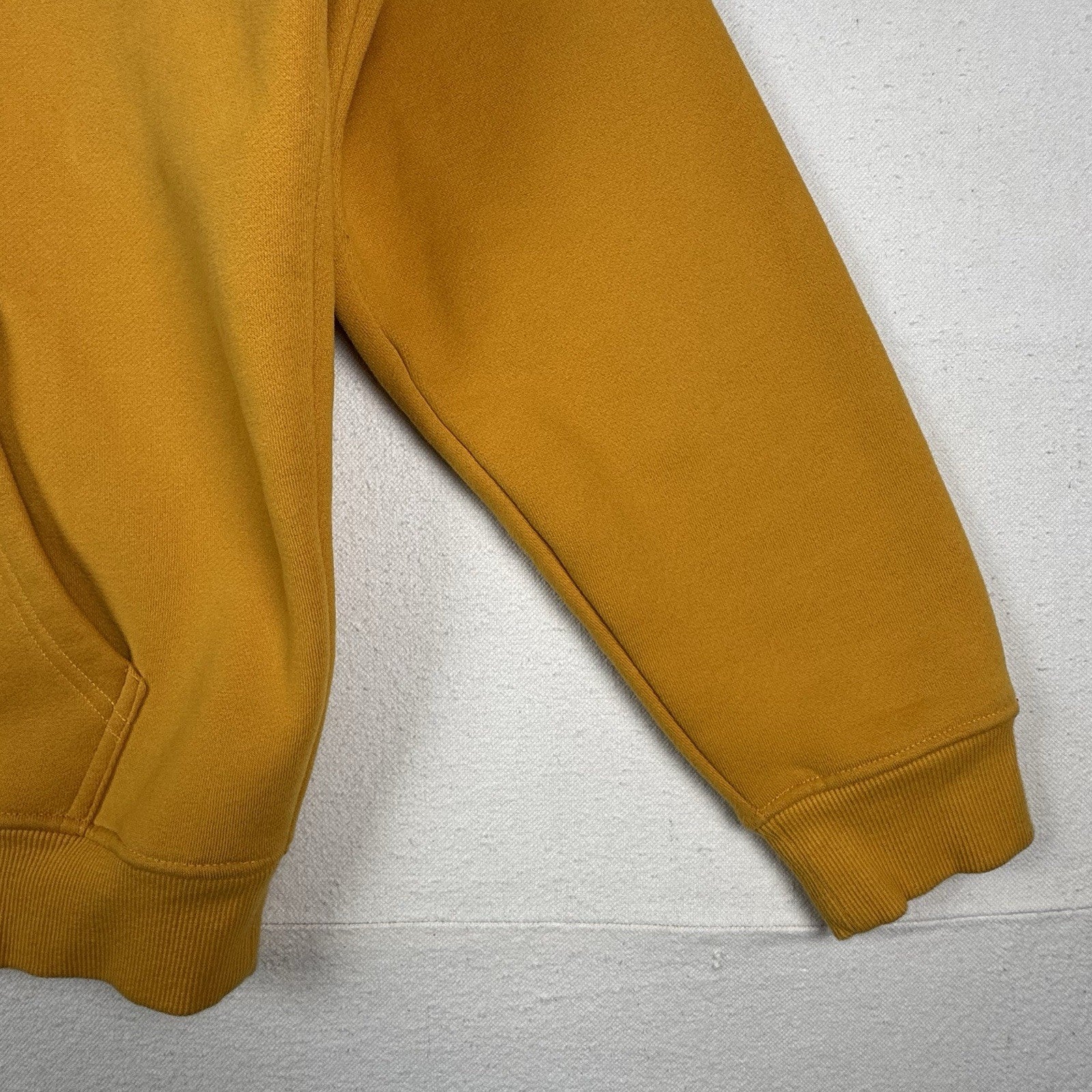 VietFive Coffee Crewneck Sweatshirt Mens Medium Yellow Cozy Soft Kangaroo Pocket