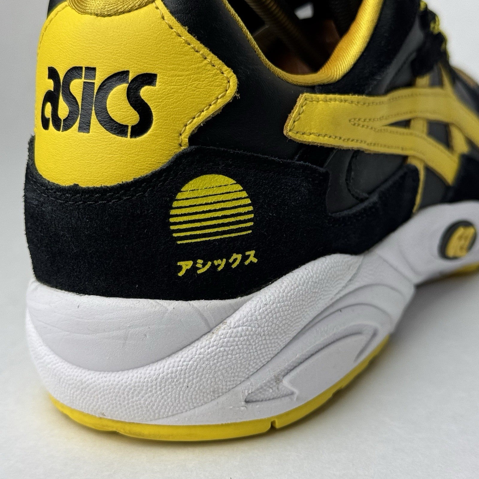 Asics GEL-DIABLO Welcome to the Dojo Tai Chi Yellow/Black Bruce Lee Men's US 9.5