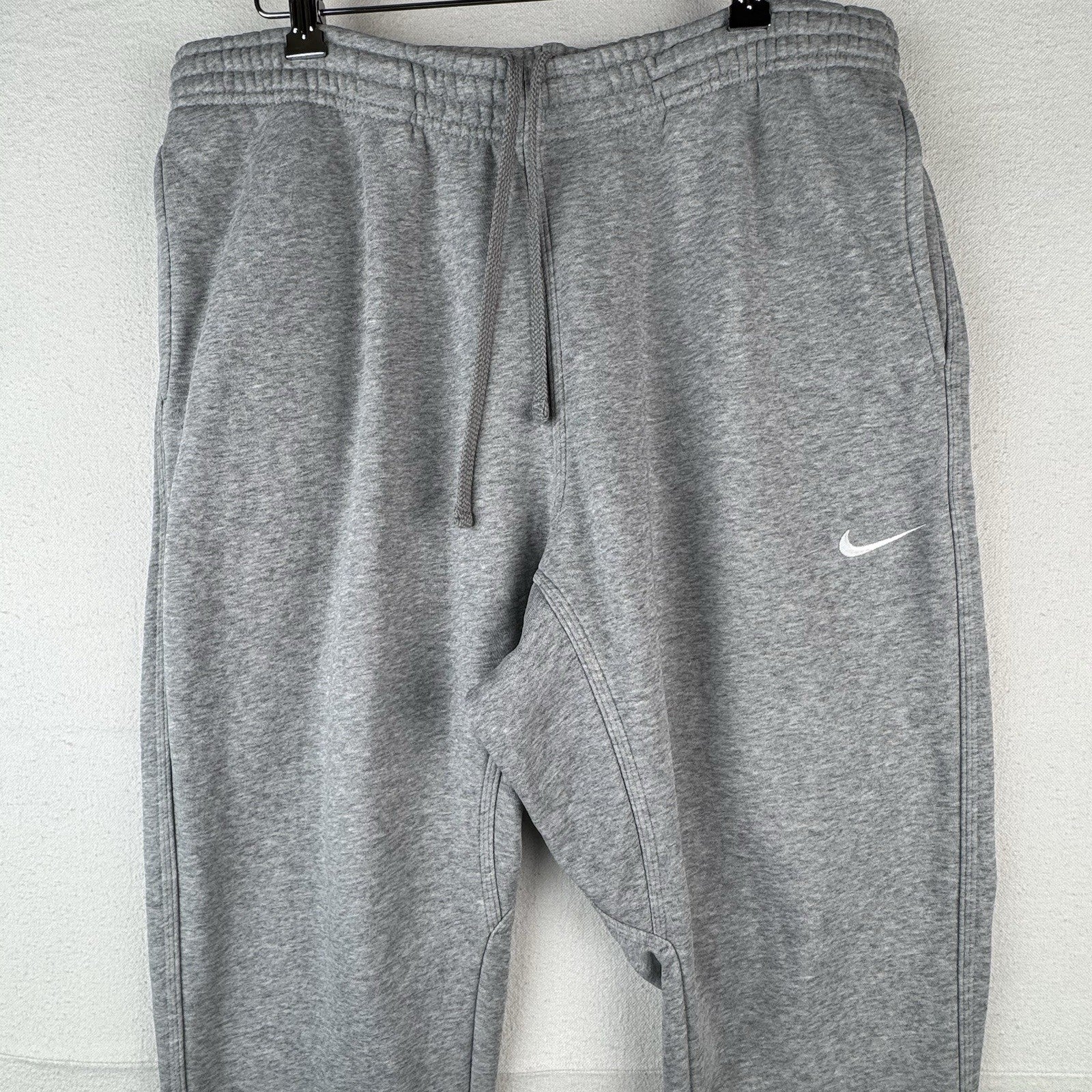 Nike Club Fleece Jogger Tapered Pants Men’s 2XL XXL Heather Grey
