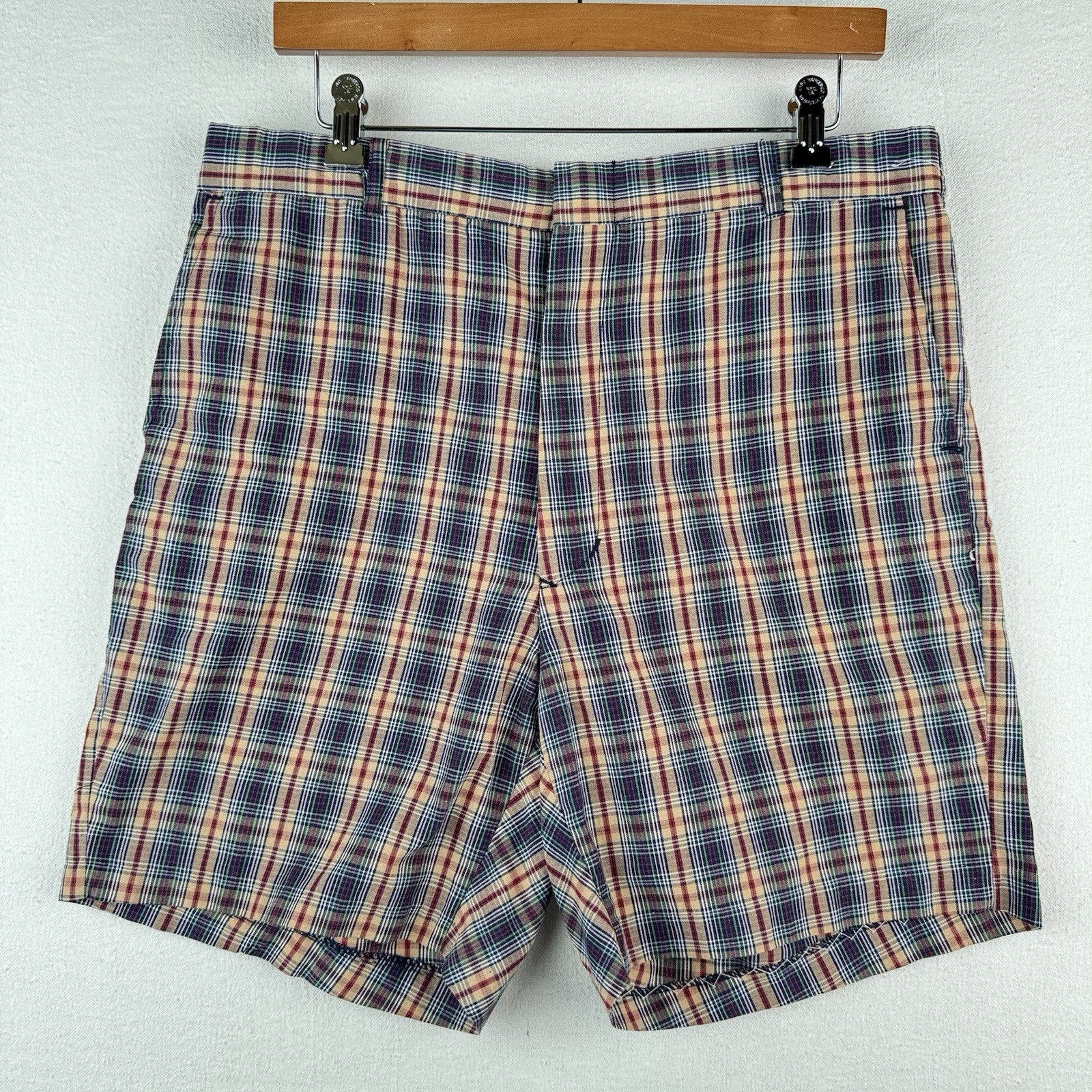 80’s Vintage McGregor Sportswear Men’s 36 Plaid Shorts 7”