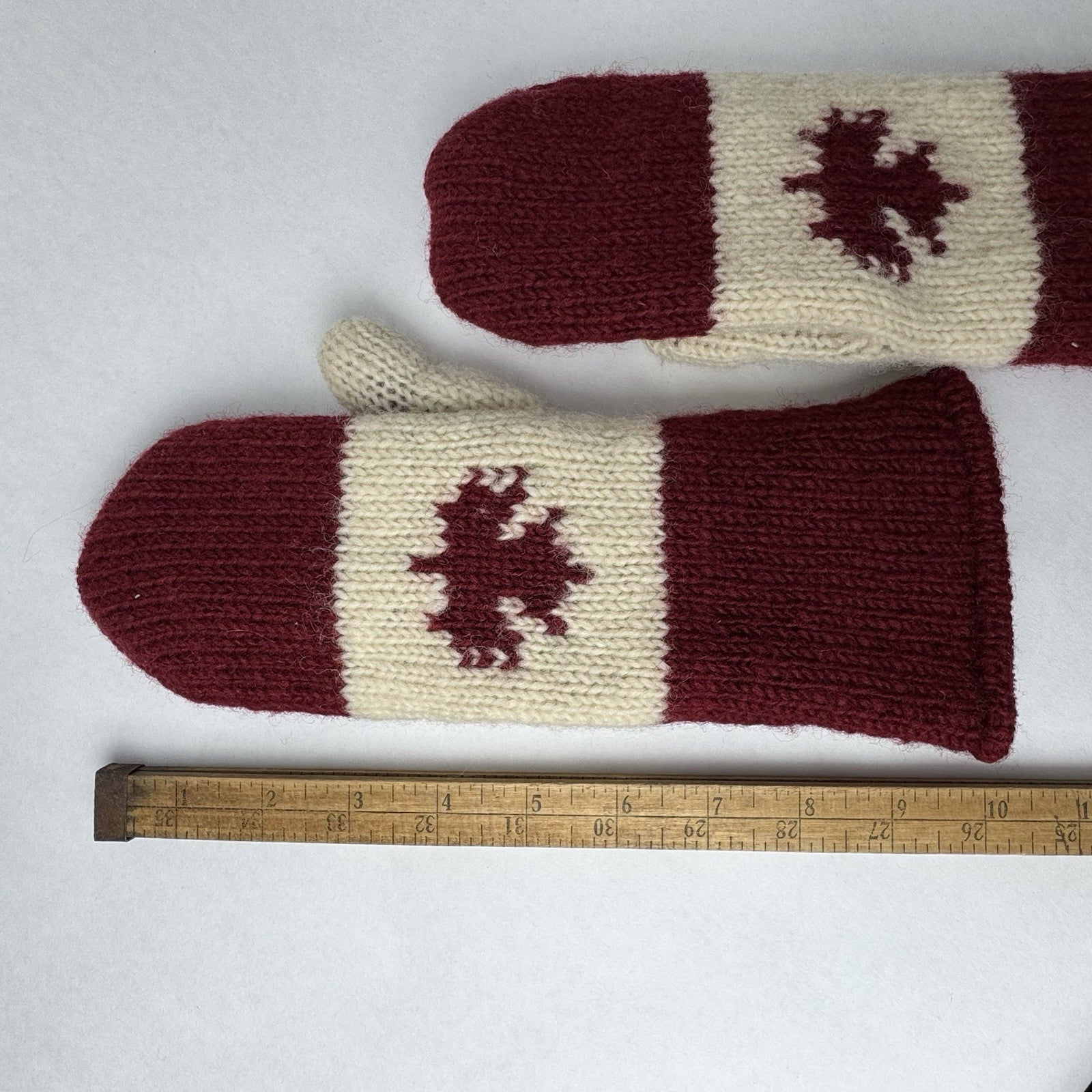 Wool Canadian Mittens Fleece Lined Red Cream Women’s 10”x4”