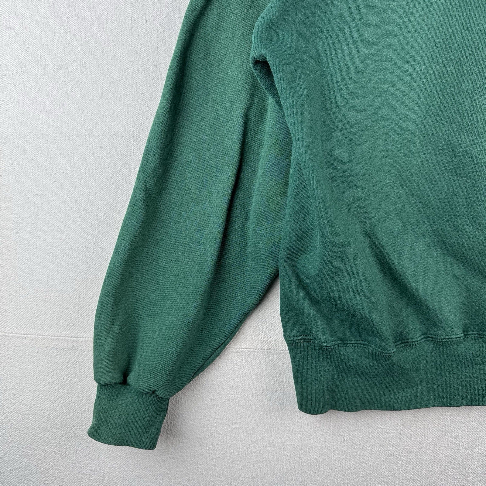 90s Vintage LL Bean X Russell Athletic Men's Large Green Henley Sweatshirt USA