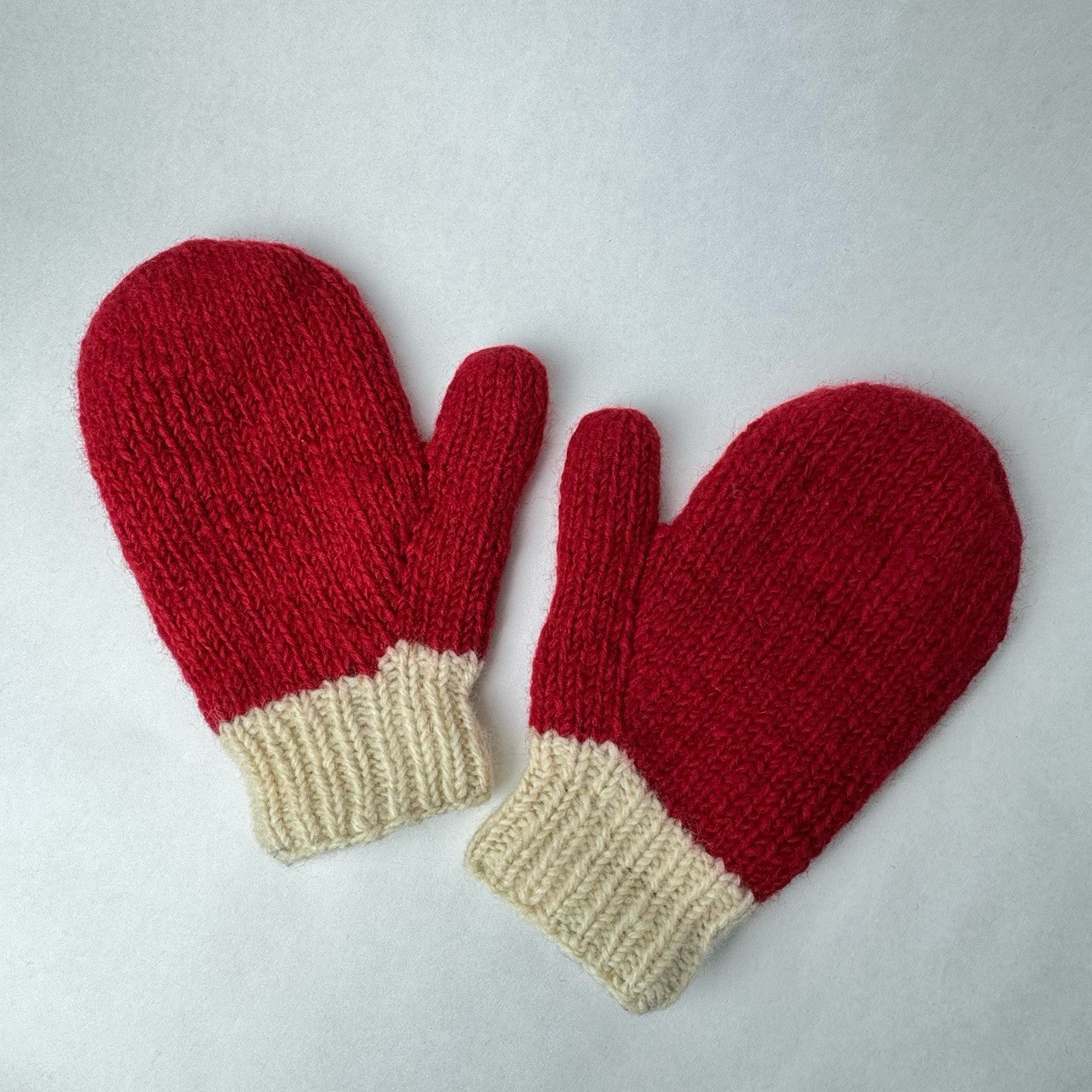 Wool Knit Santa Holiday Mittens Fleece Lined Red Cream Off-white 9”x4.5”