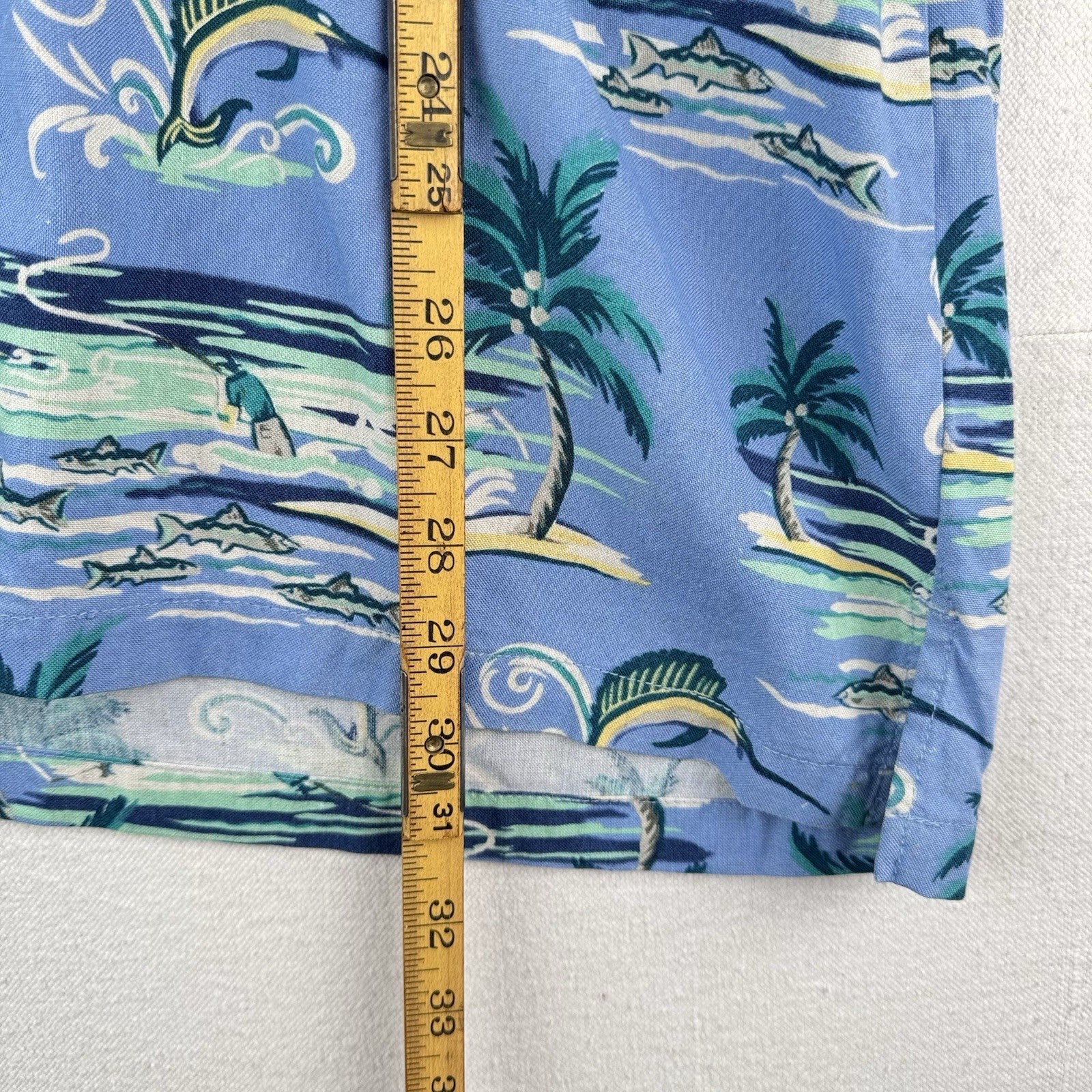 Columbia Sportswear Co. Men’s M Hawaiian Fishing Shirt Blue Rayon