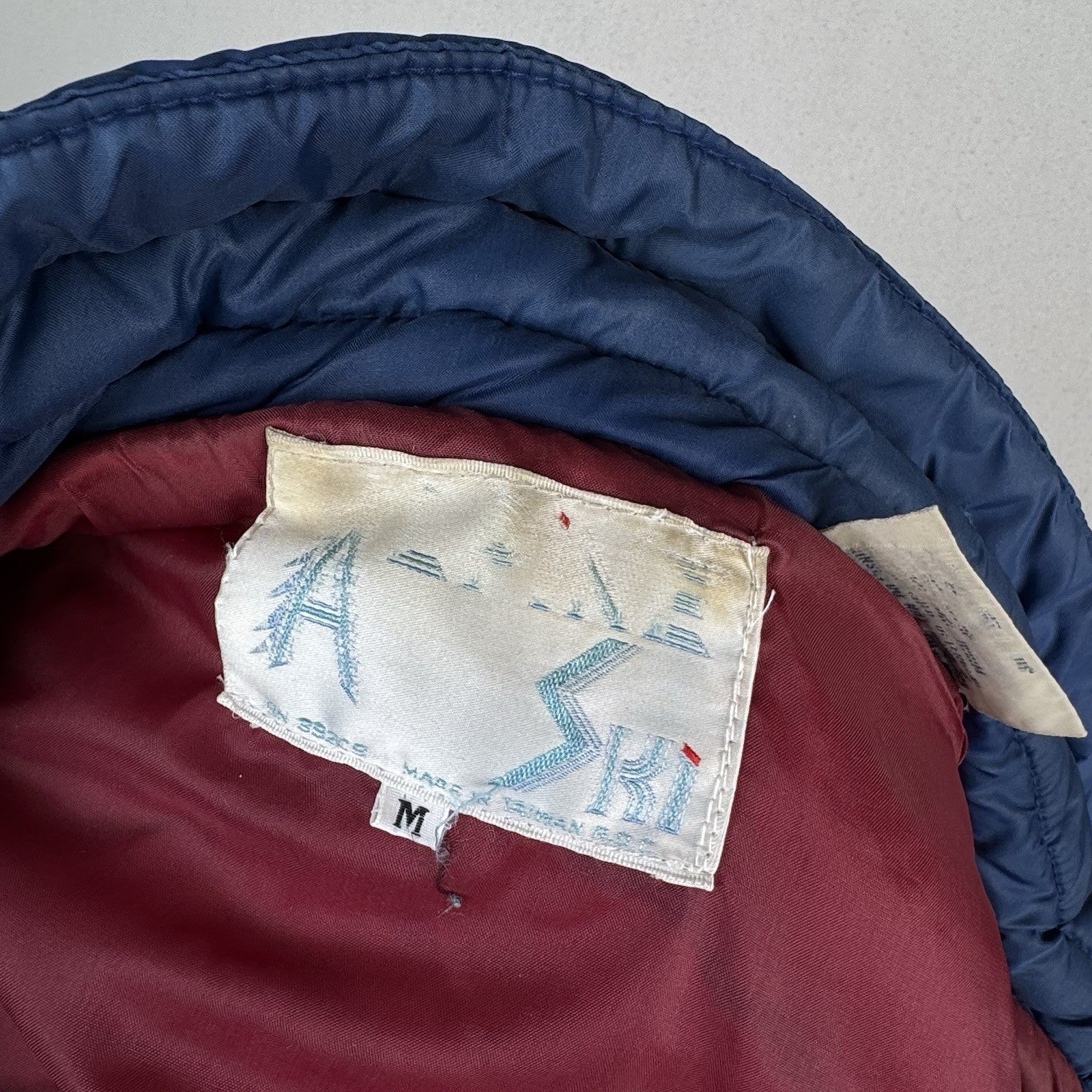 Vtg 70-80s Alpine Ski Puffer Vest Mens M Gray Blue Red Color Block Snap Front