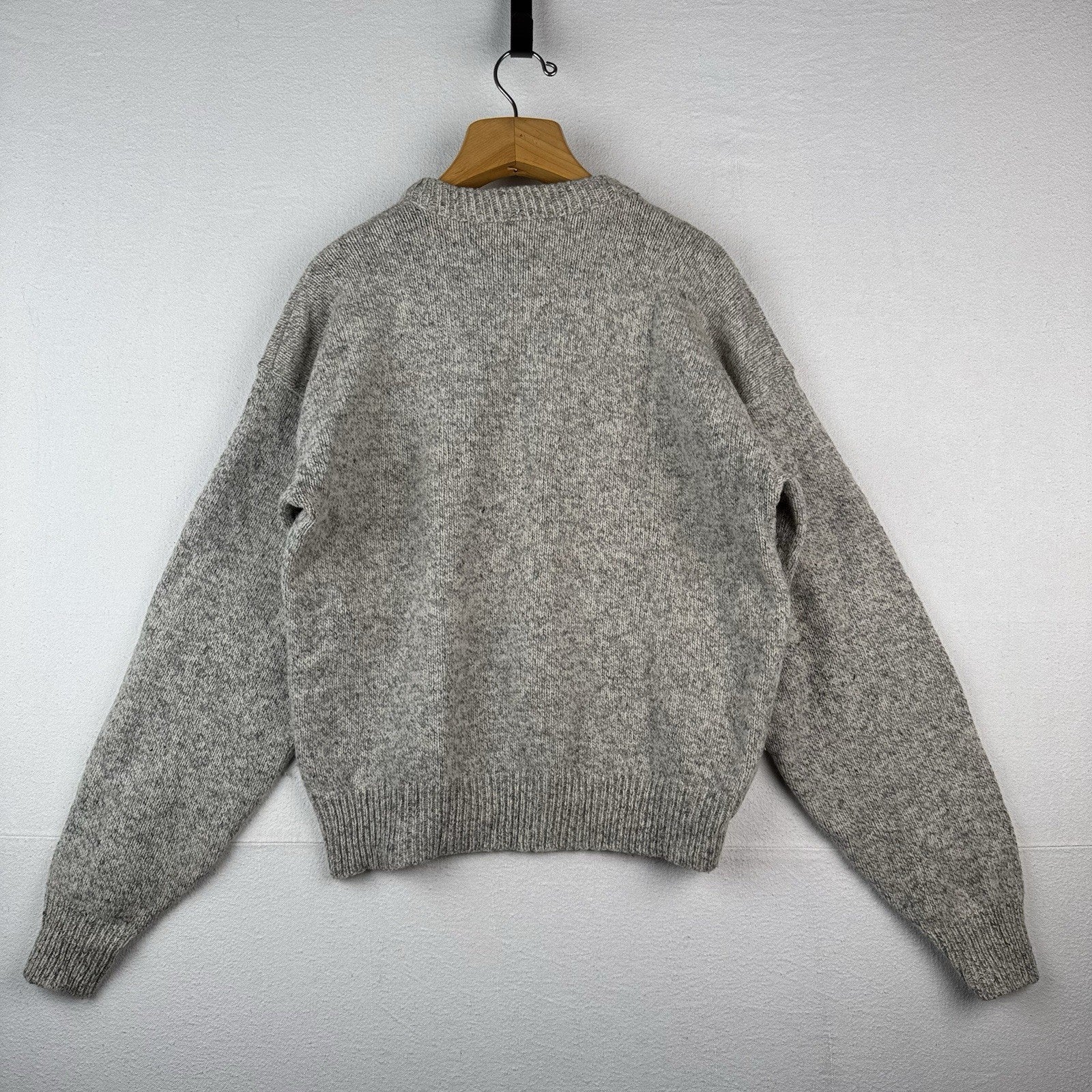 90’s Vintage Eddie Bauer 100% Wool Men's XL Crewneck Sweater Beige/Gray
