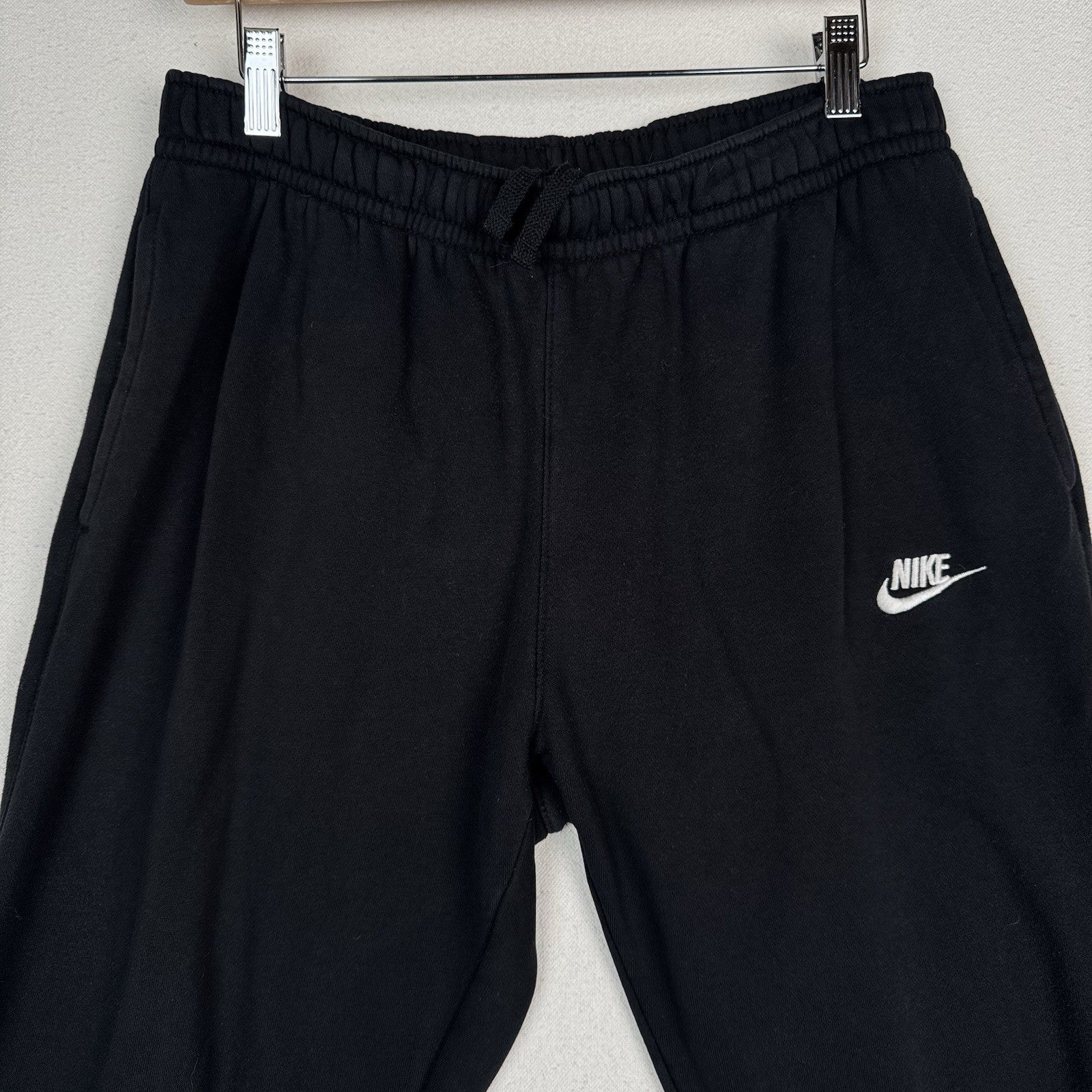 Nike Sportswear Club Men’s Fleece Joggers Black Large Sweatpants