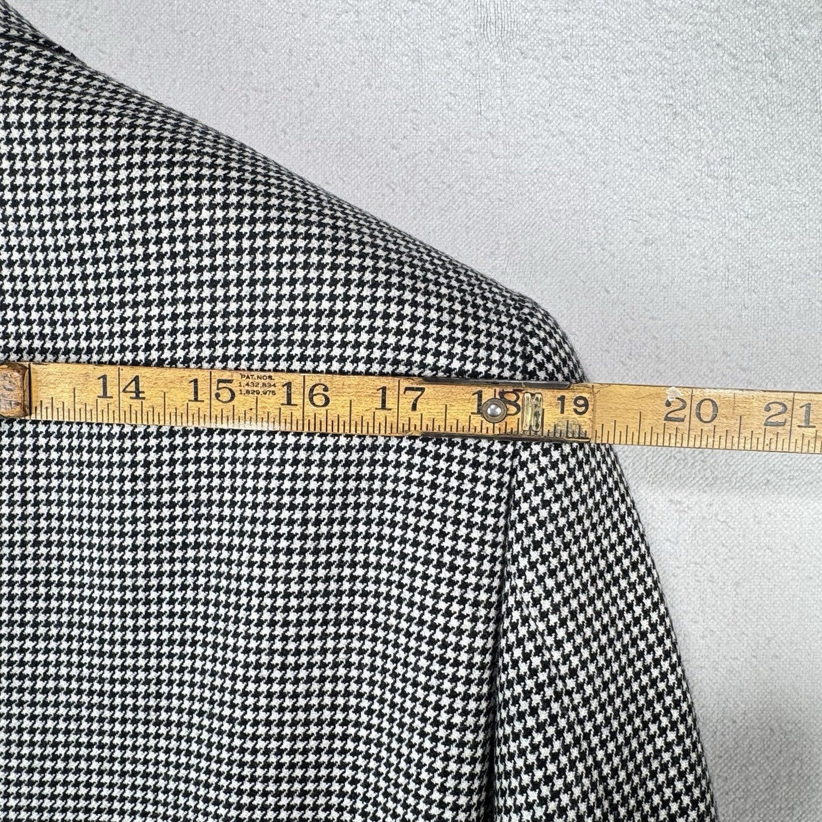 John W Nordstrom Men’s 42L Black White Houndstooth Loro Piana Cashmere