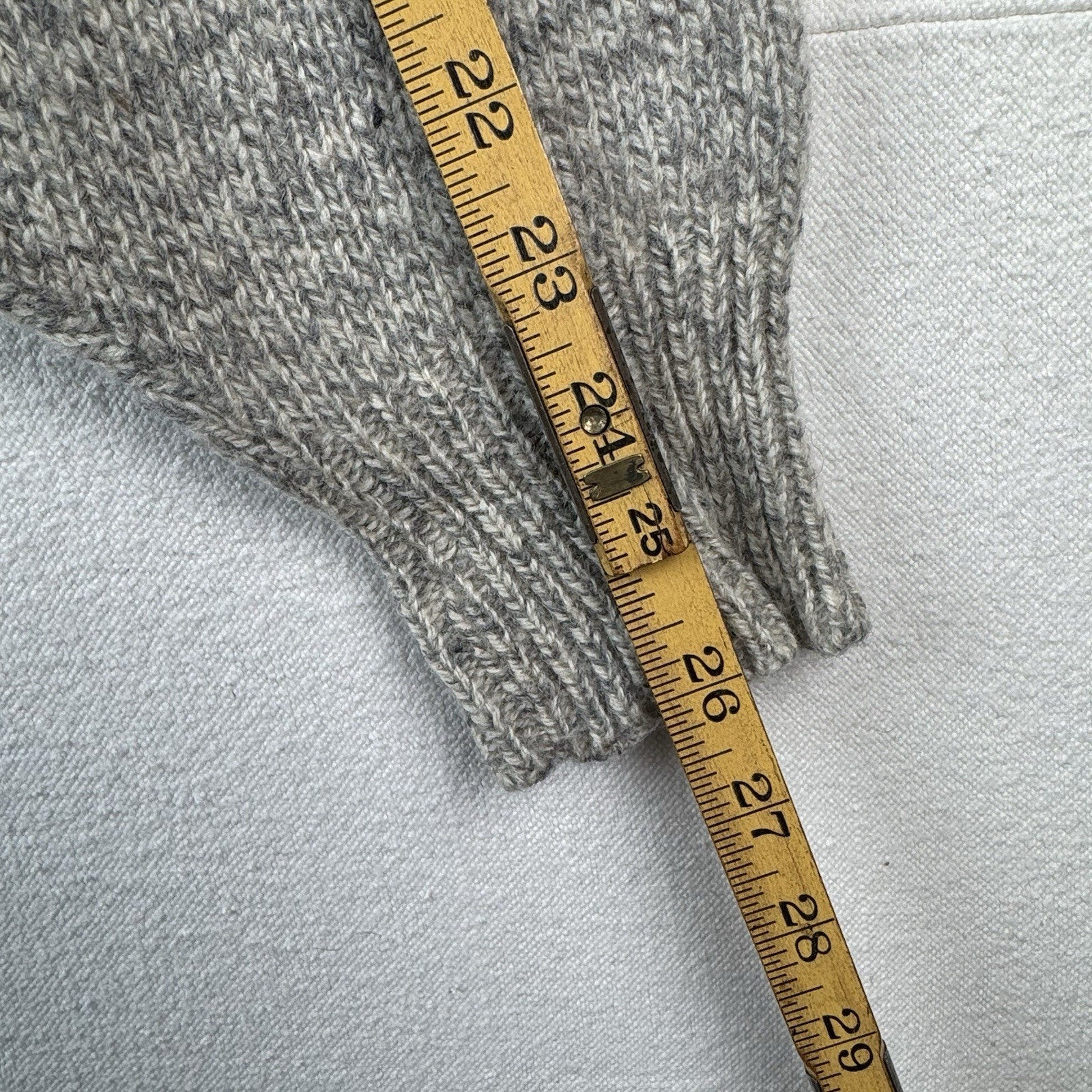 90’s Vintage Eddie Bauer 100% Wool Men's XL Crewneck Sweater Beige/Gray