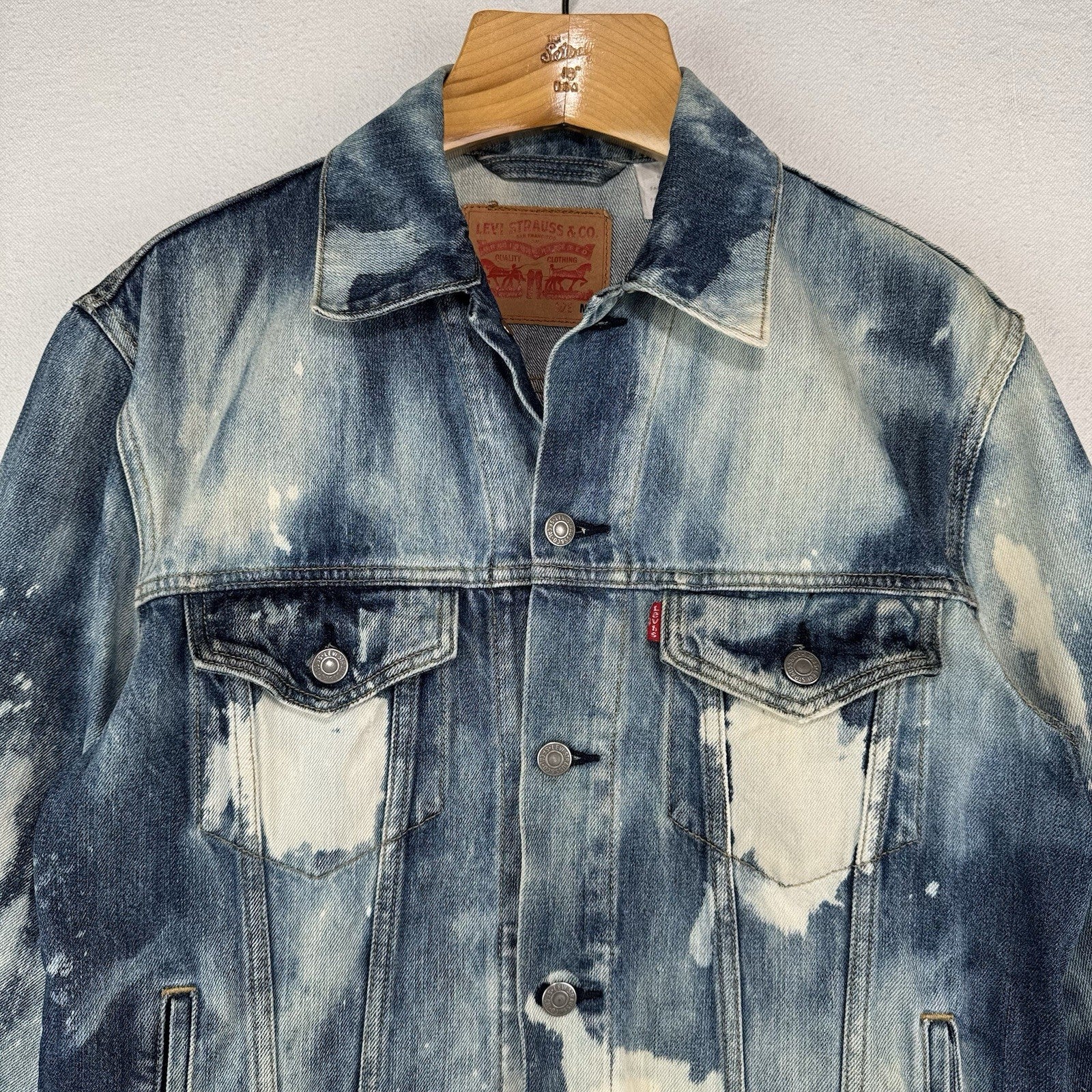 Levis Denim Jean Jacket Distressed and Bleached Men’s Medium