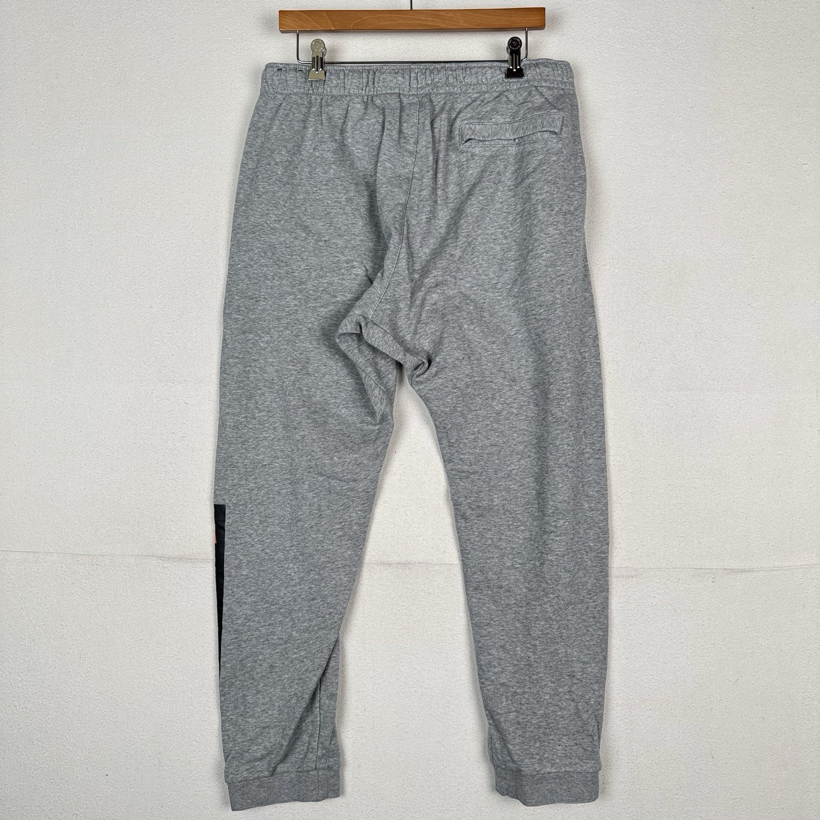 Nike Sportswear Men’s XL Just Do It Fleece Joggers Gray Spellout Sweatpants