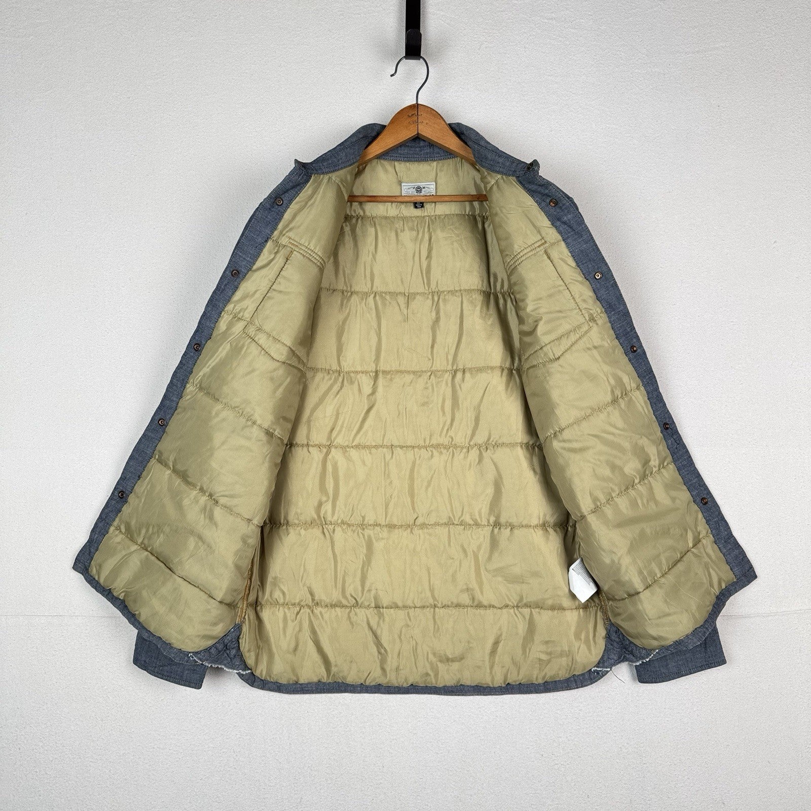 Vans Men’s Medium Denim Puffer Quilted Insulated Jacket Overshirt *Read