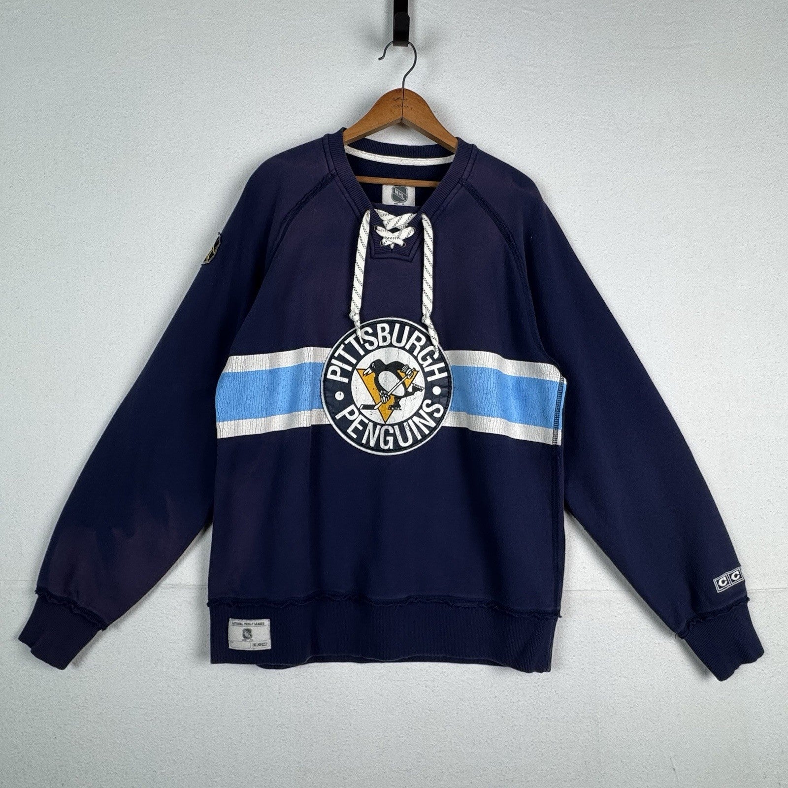 CCM Pittsburgh Penguins Mens Large Laceup Blue Sweatshirt Jersey NHL Distresssed
