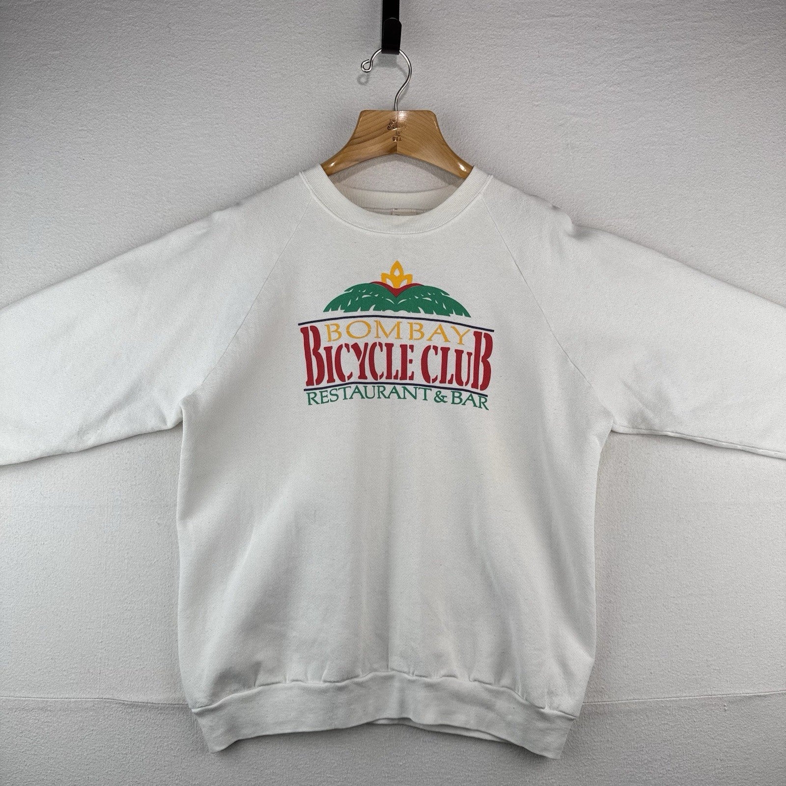 90’s Vtg Bombay Bicycling Club Restaurant Sweatshirt Men’s 2XL White Made In USA