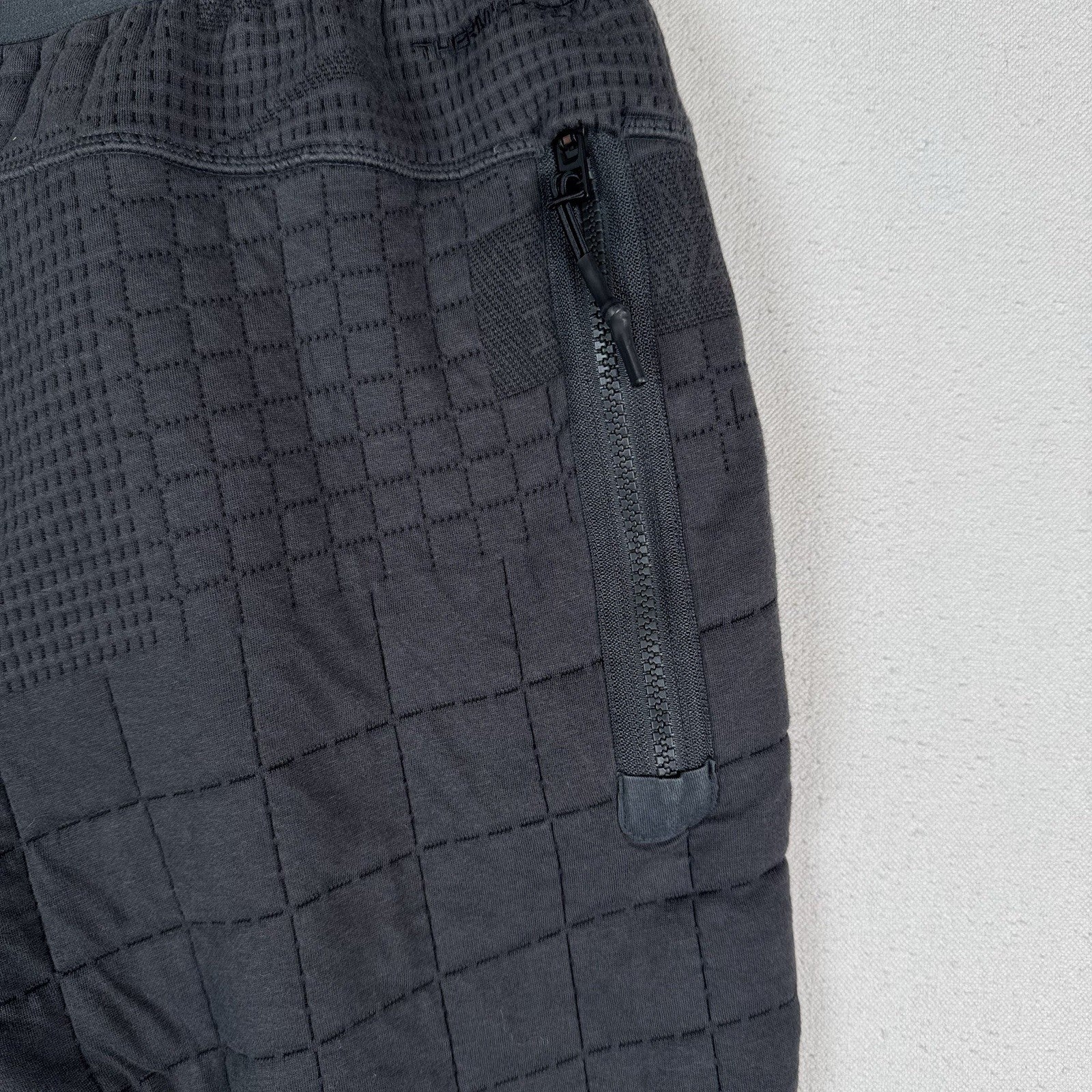 Nike Sweatpants Sportswear Therma-Fit Tech Pack Gray Joggers Men’s L DM5550-060