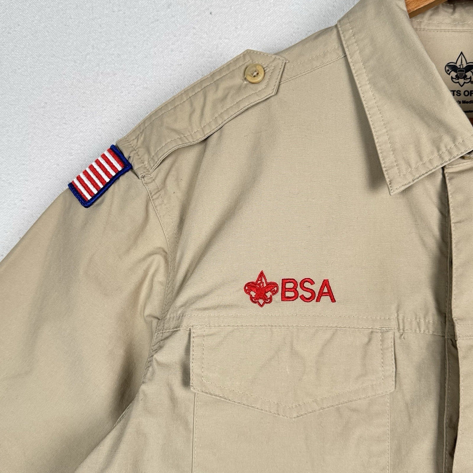 Boy Scout BSA Official Uniform Shirt Men’s M Tan Short Sleeve Patches Lake Erie