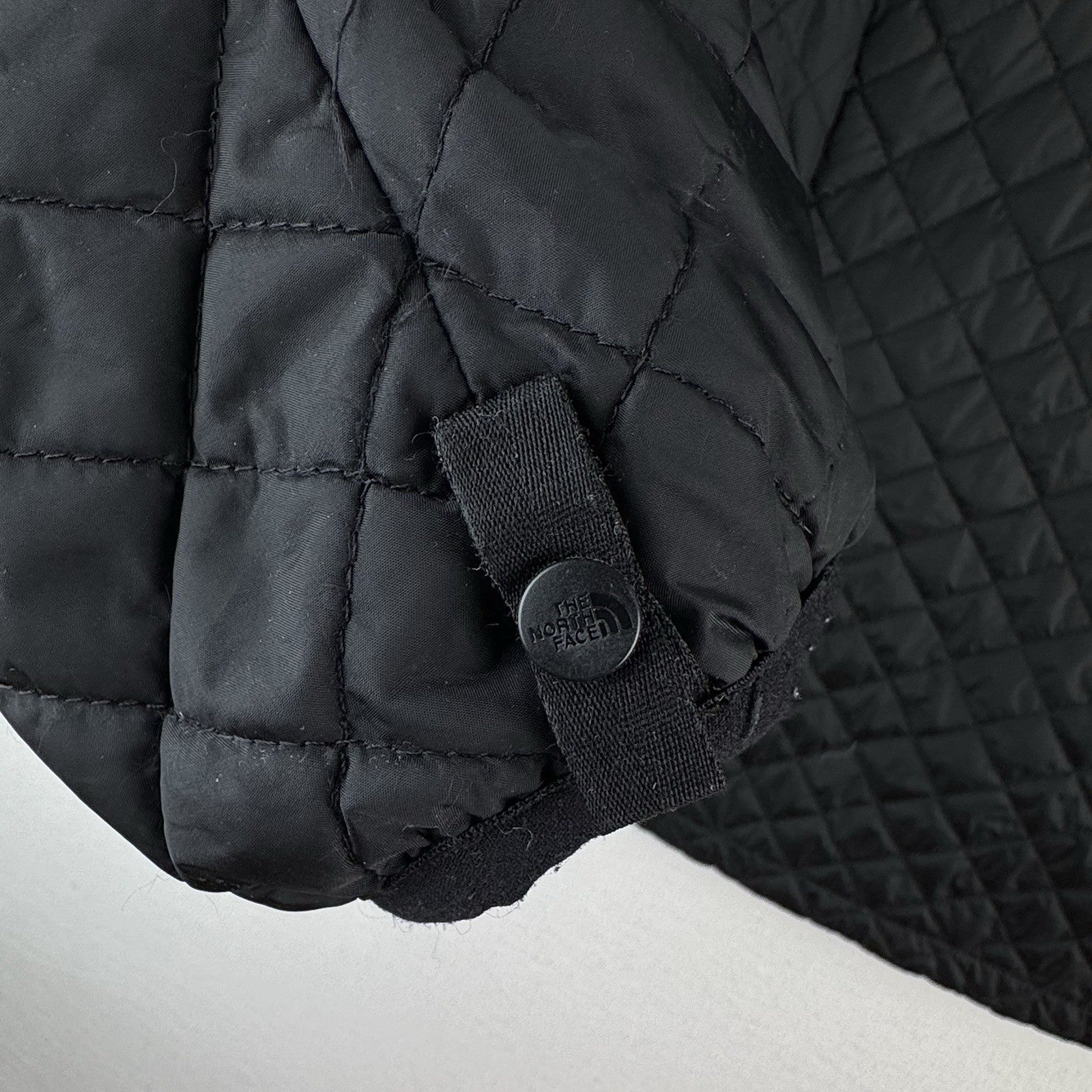 The North Face Women’s Large Black Thermoball Quilted Insulated Puffer Jacket