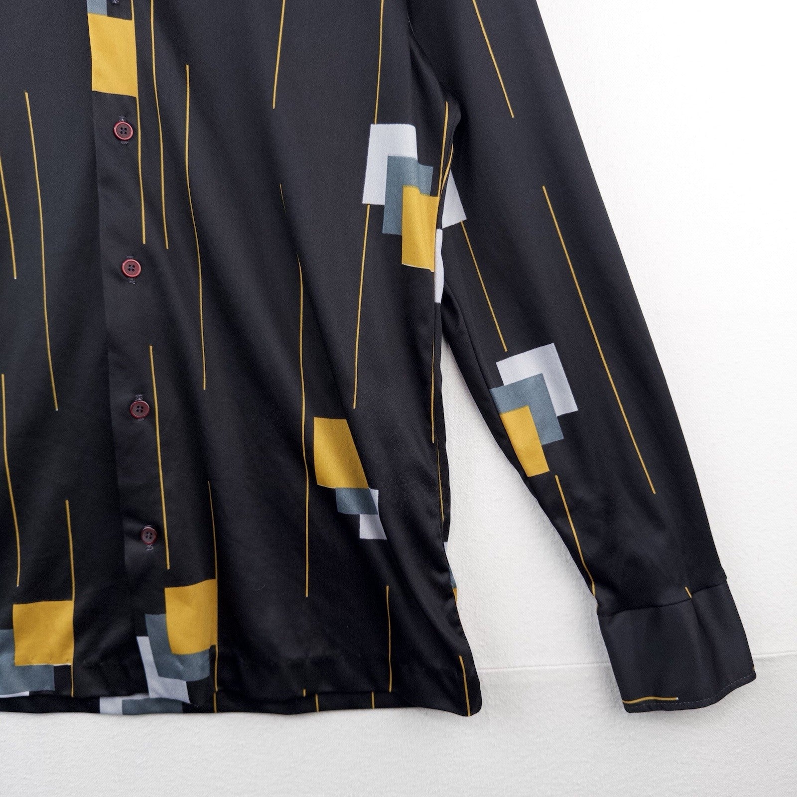 70’s Vtg Dagger Collar Shirt Mens Large Black Abstract  Disco *Read