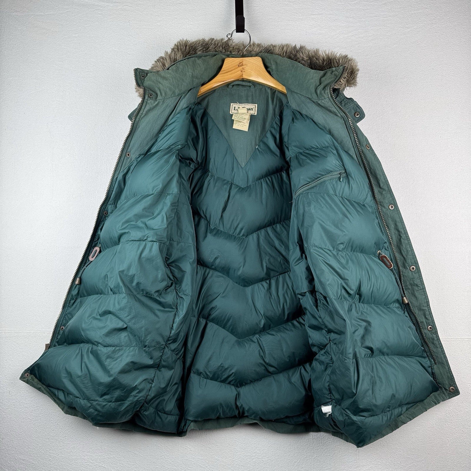 90’s Vtg L.L. Bean Men’s L Goose Down Faux Fur Hooded Parka Puffer Jacket Green