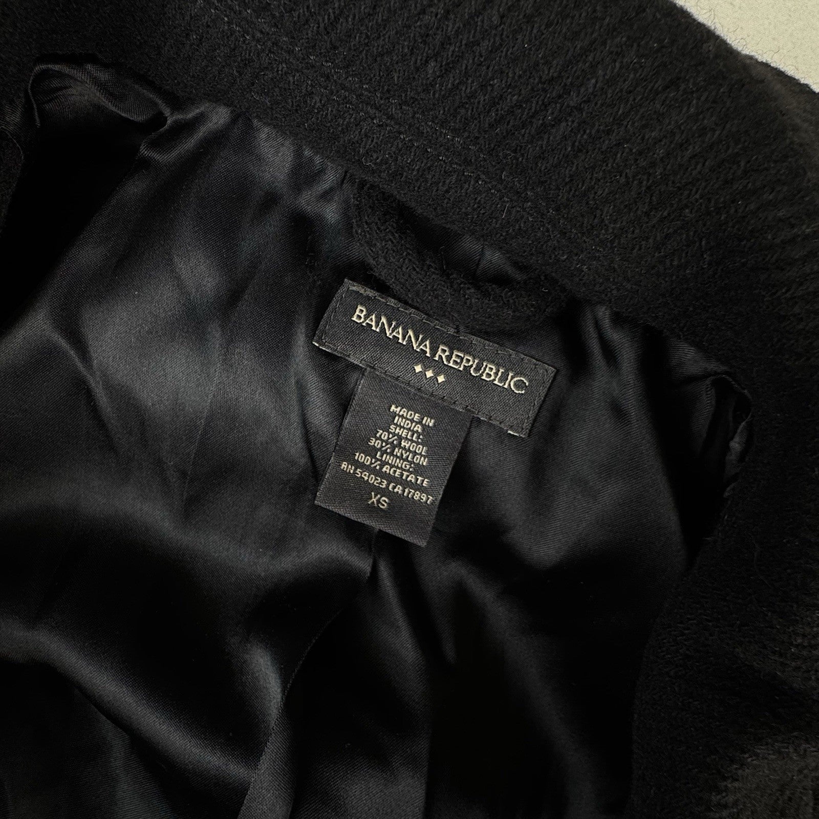 Banana Republic Women’s XS Black Wool Blazer Coat Snap Closure Tailored