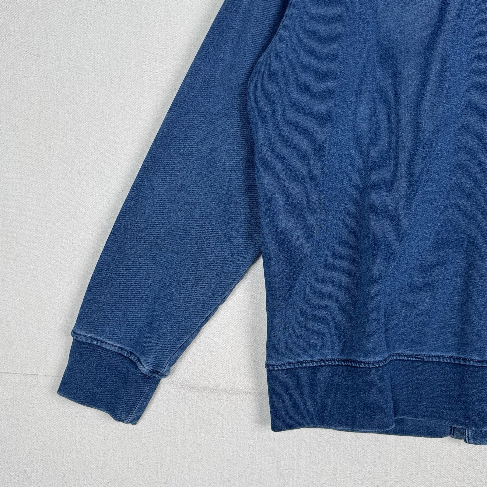 Uniqlo Indigo Dye Cardigan Sweatshirt Men’s Medium M w/Side Slit Pockets