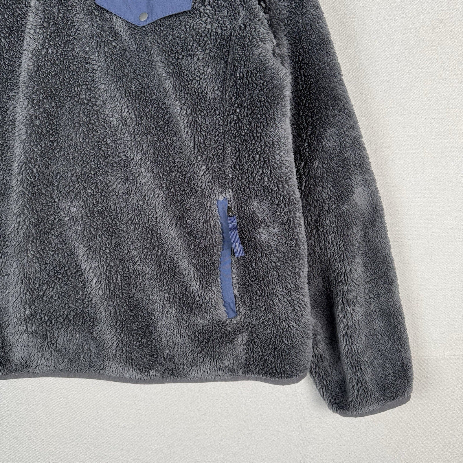 LL Bean Women’s  XL/2XL Gray Thick High Pile Fleece 1/4 Snap Pullover Jacket