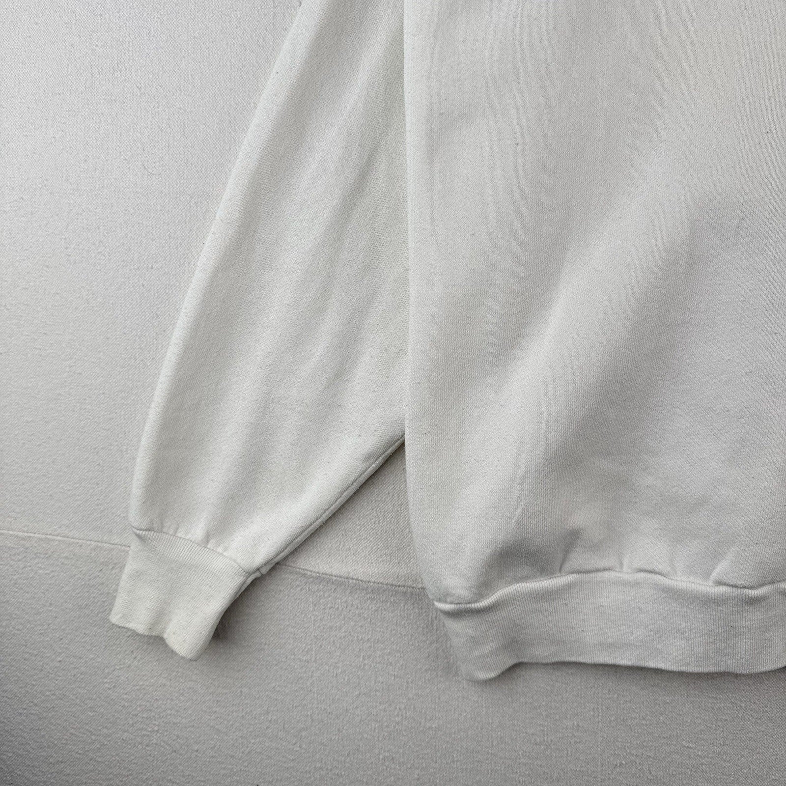 90’s Vtg Bombay Bicycling Club Restaurant Sweatshirt Men’s 2XL White Made In USA