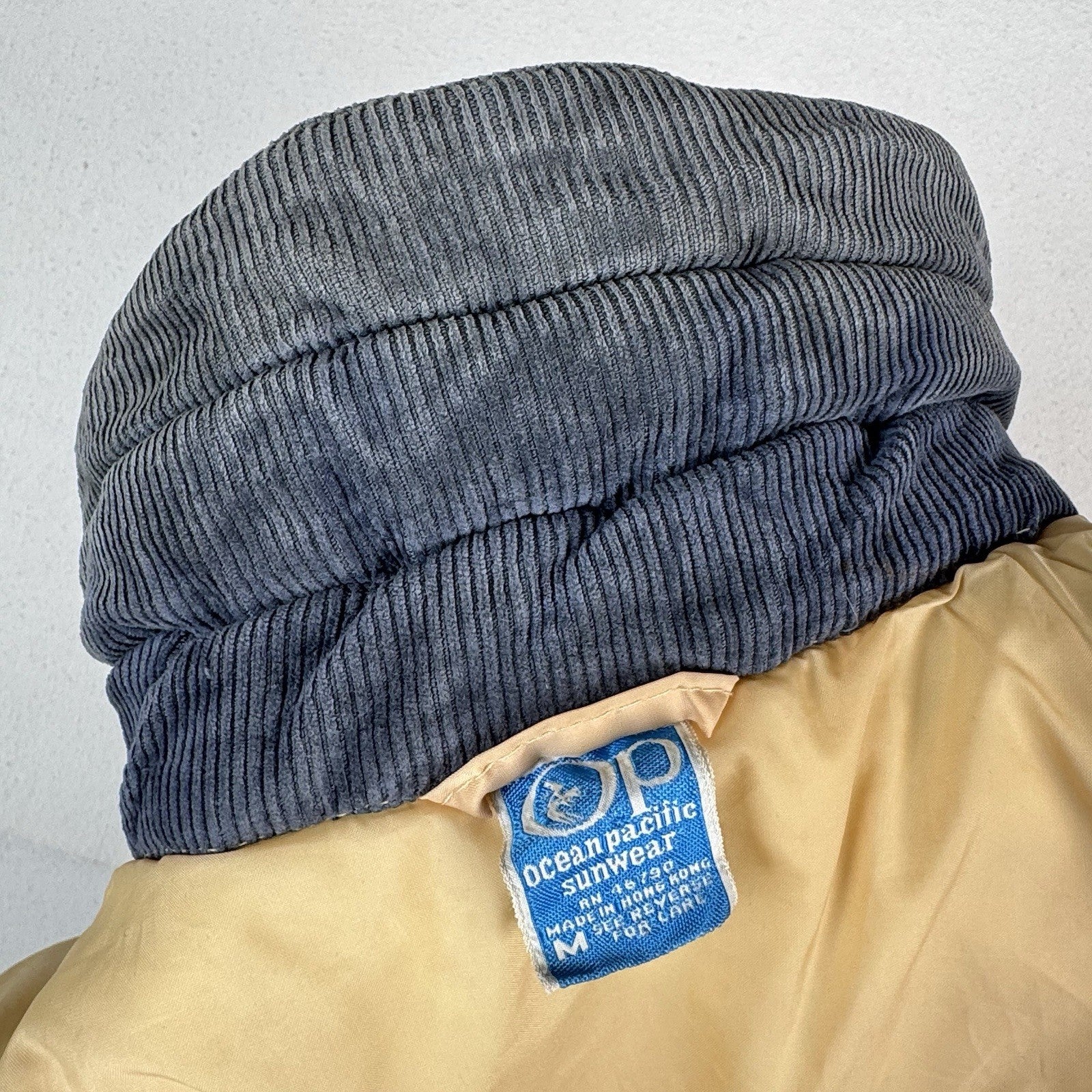 70s Vintage OP Ocean Pacific Size M Reversible Puffer Vest Tan Blue Surf Western