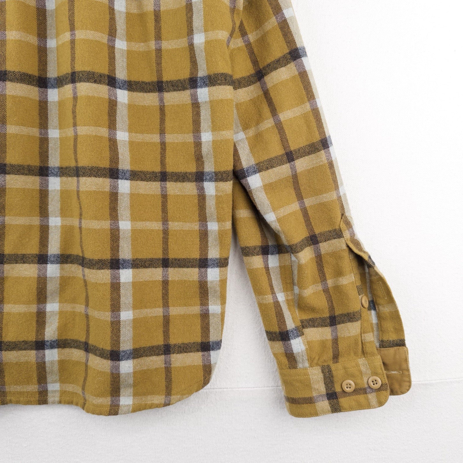 Patagonia Fjord Flannel Shirt Men's Medium Organic Cotton Yellow Plaid Button Up