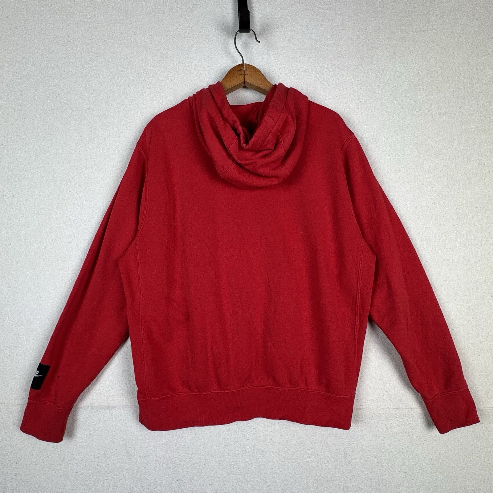 Nike Sportswear Men’s M Embroidered Fleece Hoodie Just Do It Red Black *read
