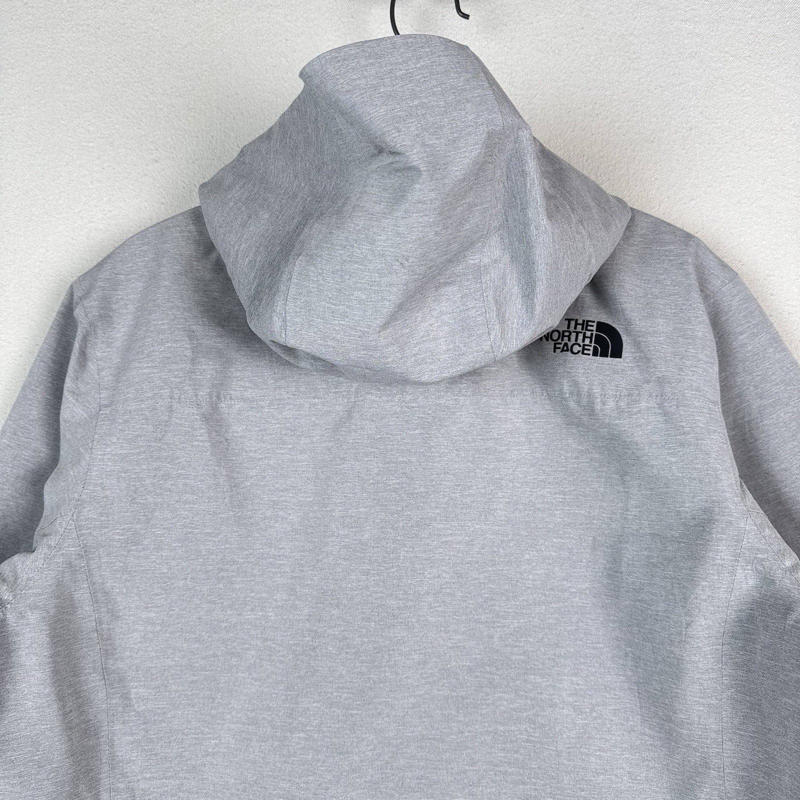 The North Face Men’s Dryzzle Waterproof Jacket Medium Zip Vents Heather Gray