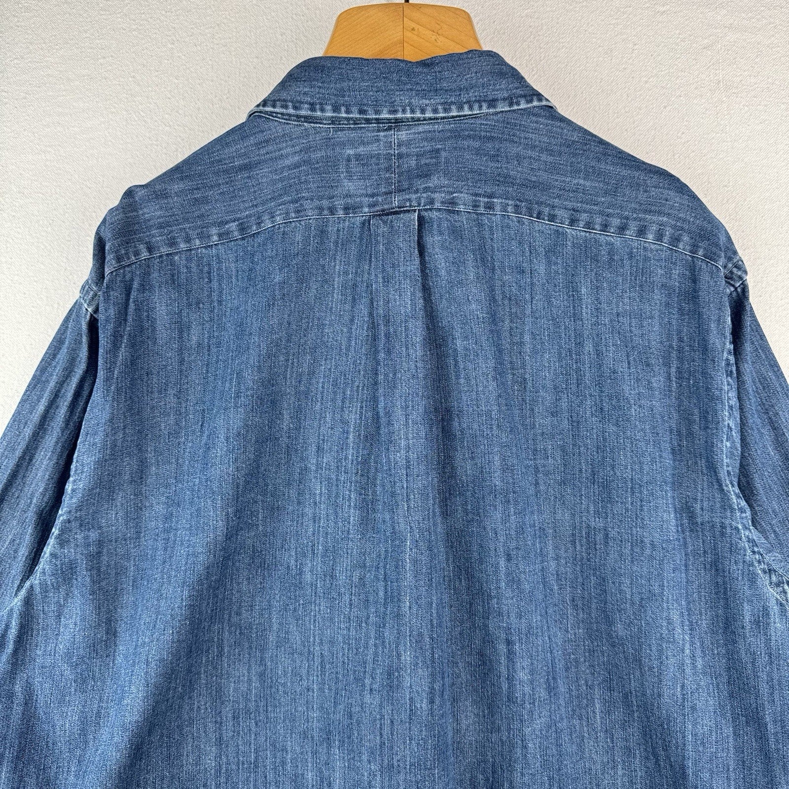 Ralph Lauren Denim Shirt Mens Large Blue Classic Fit Button Down