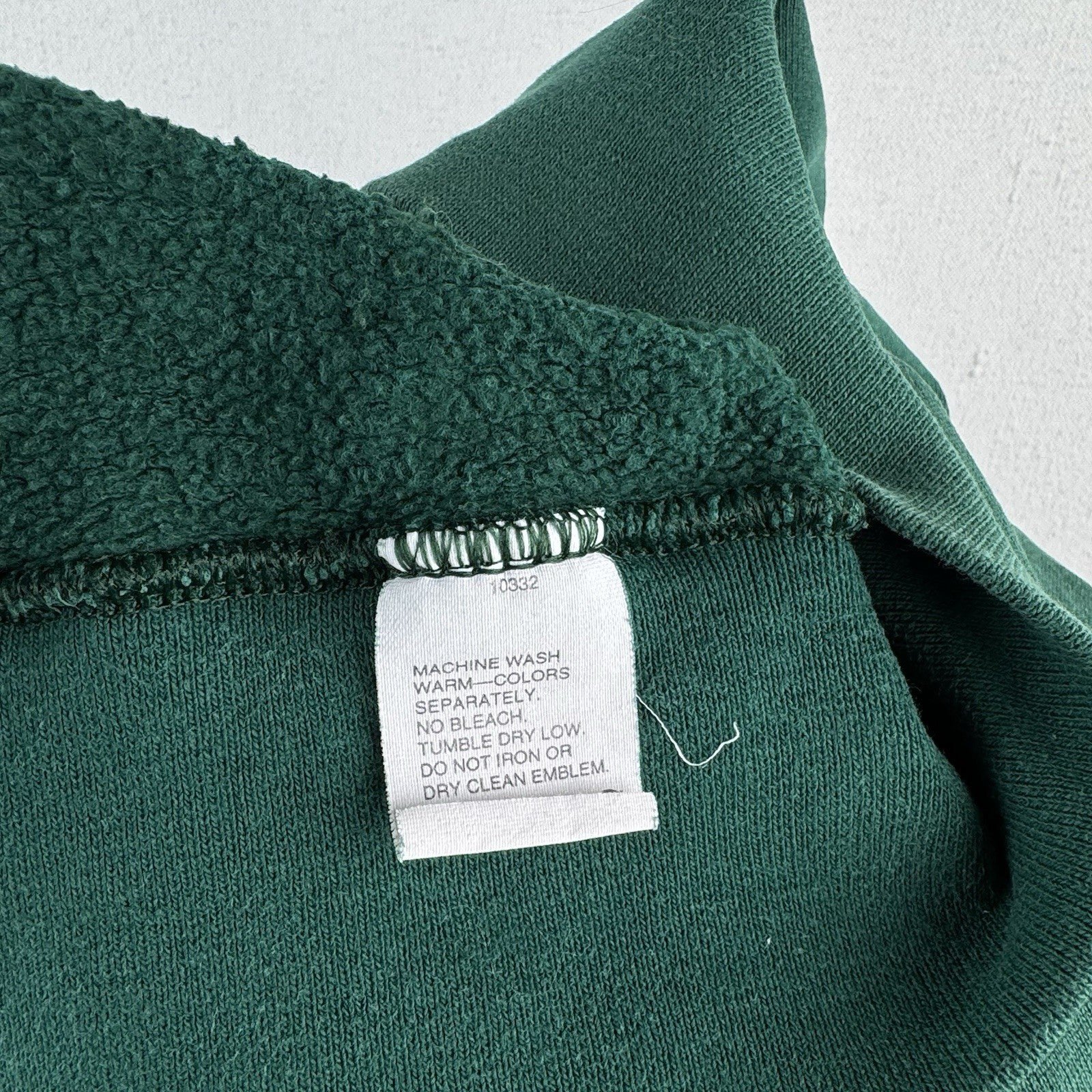 90s Vintage LL Bean X Russell Athletic Men's Large Green Henley Sweatshirt USA