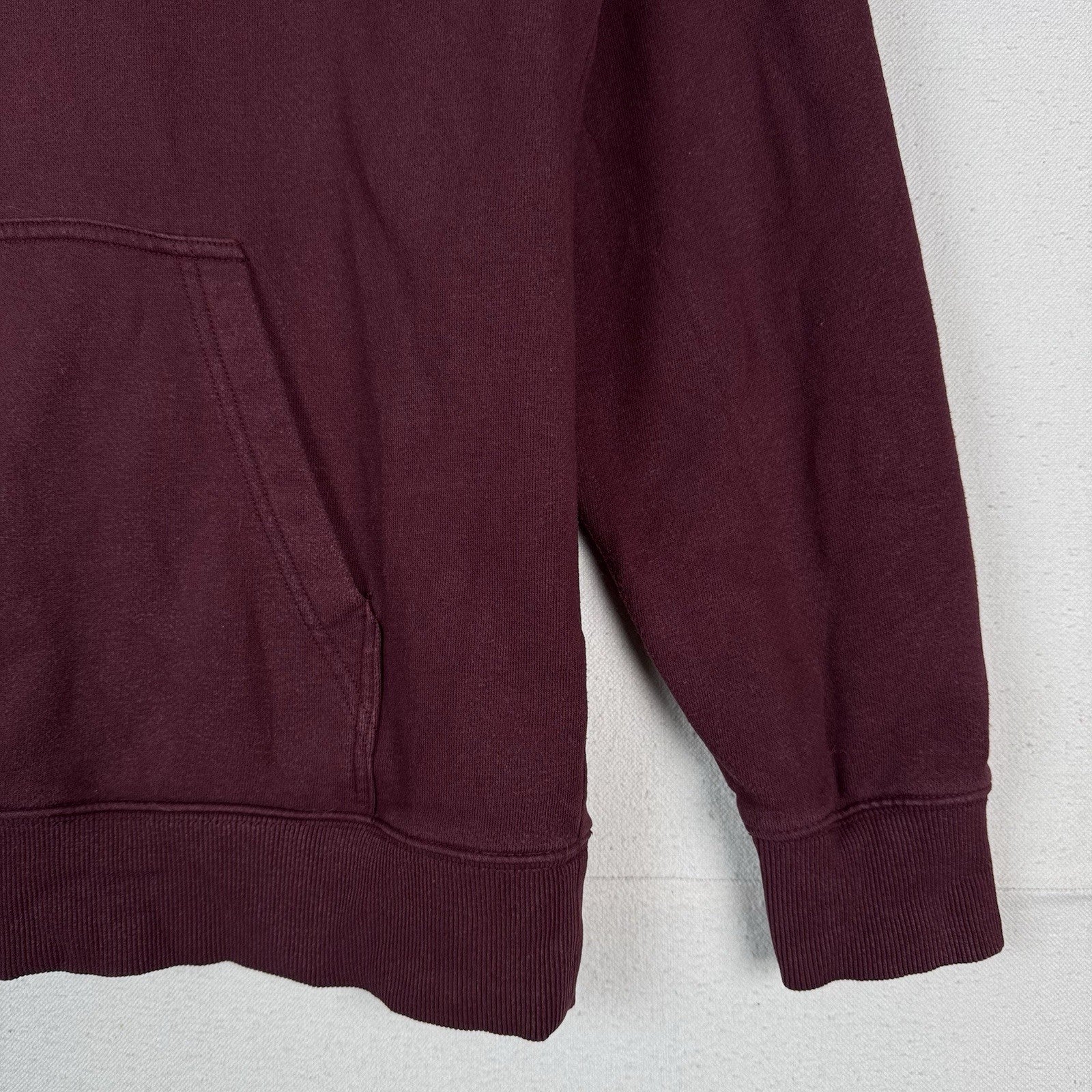 Vans Men's "Off The Wall Original 1966" Hoodie Pullover Maroon Sweatshirt Small